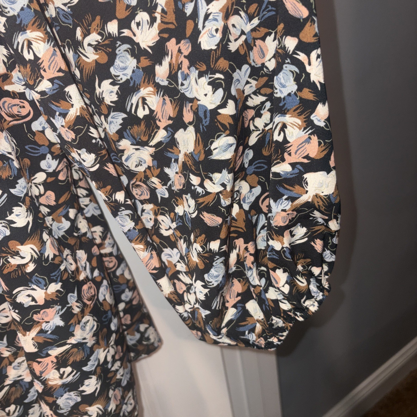 Woman’s 1X Bundle Of Four Various Brands And Style Shirts