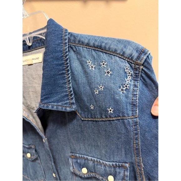 Lucky Brand Denim Western Shirt Snap Button Contrast Stitch Star Embroidery Lg