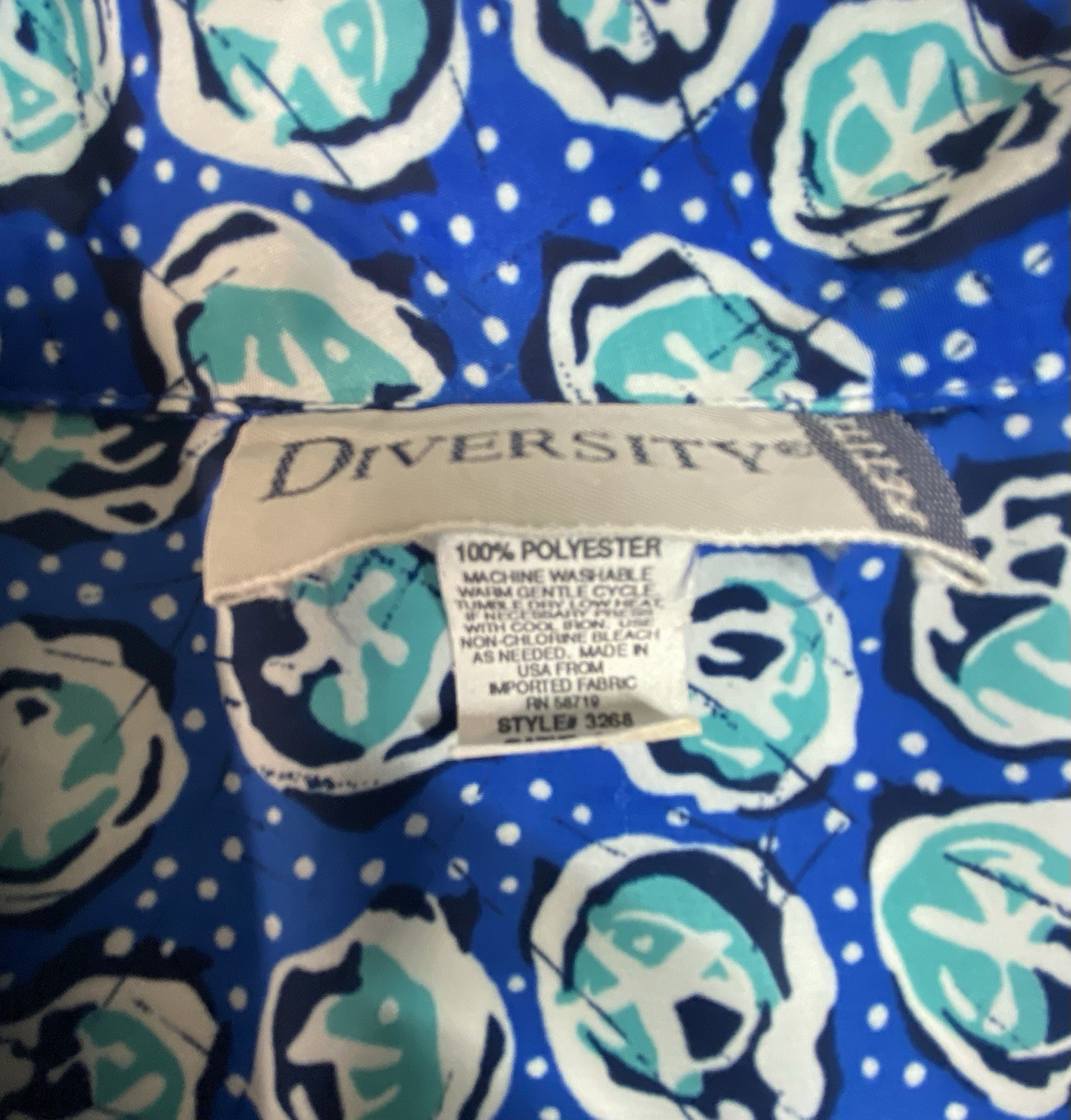 Vintage Diversity Women’s Petite Size 14 Blue Geometric Button Down Shirt EUC