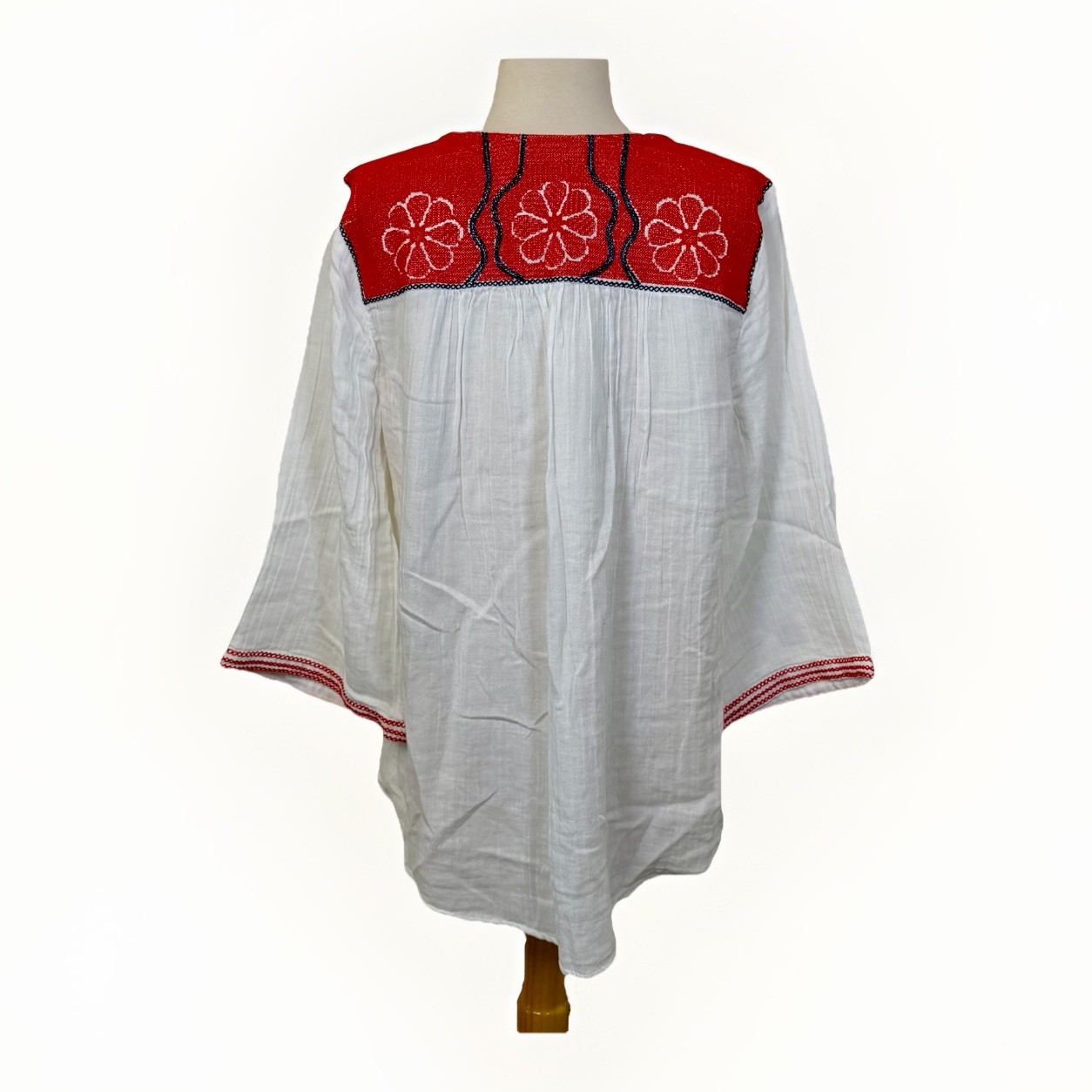 APNY Hi-Low Blouse Sz M Embroidered Tunic 3/4 Bell Sleeves Hippie 4th Of July