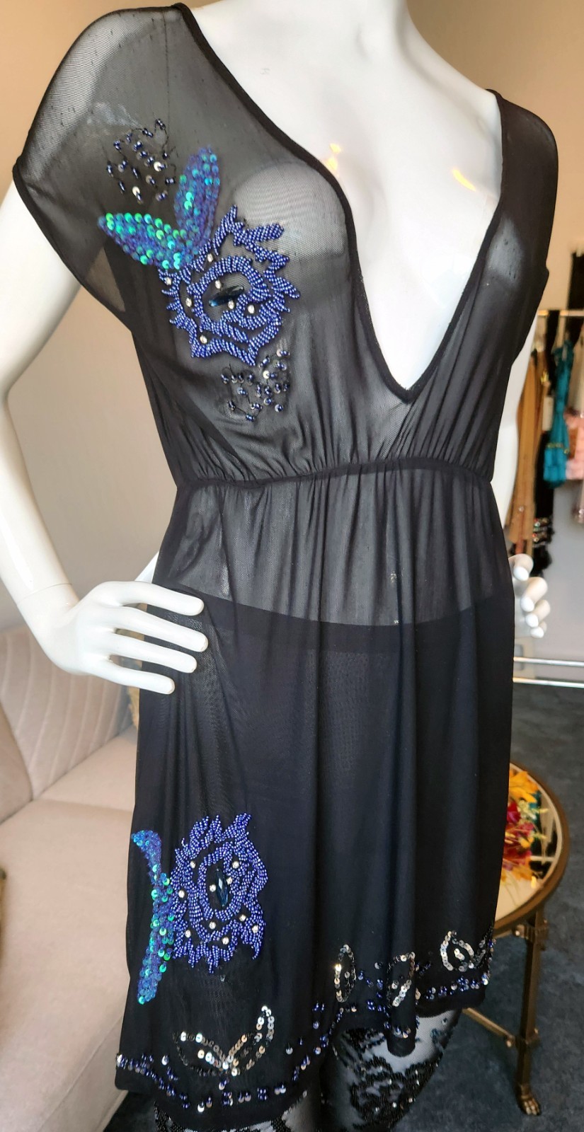 Designer gorgeous 4-way stretch beaded mesh tunic Black Medium NWT