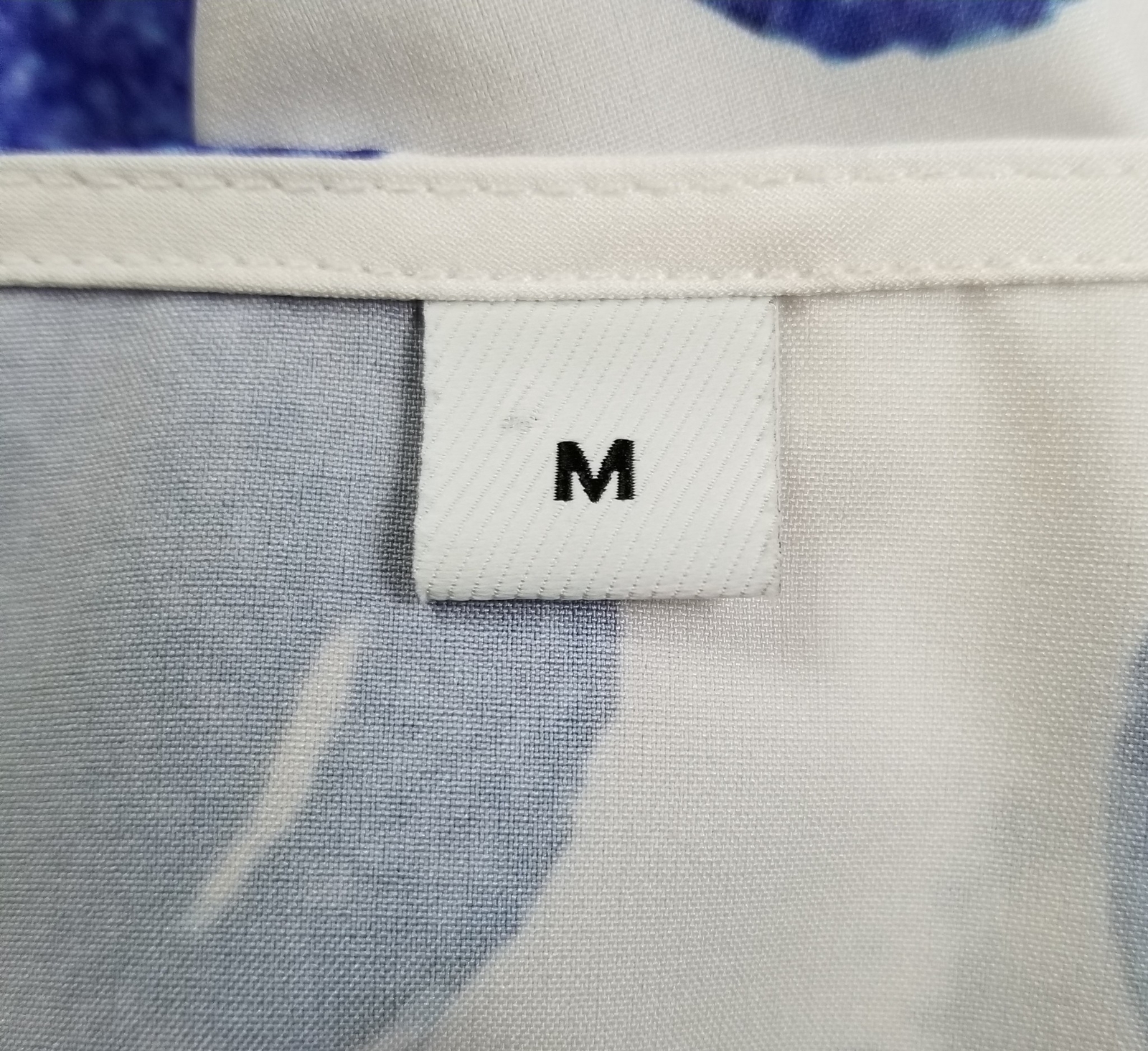 Top Women’s Medium M Blue White Circles ¾ Sleeves V Neck Lightweight See Through