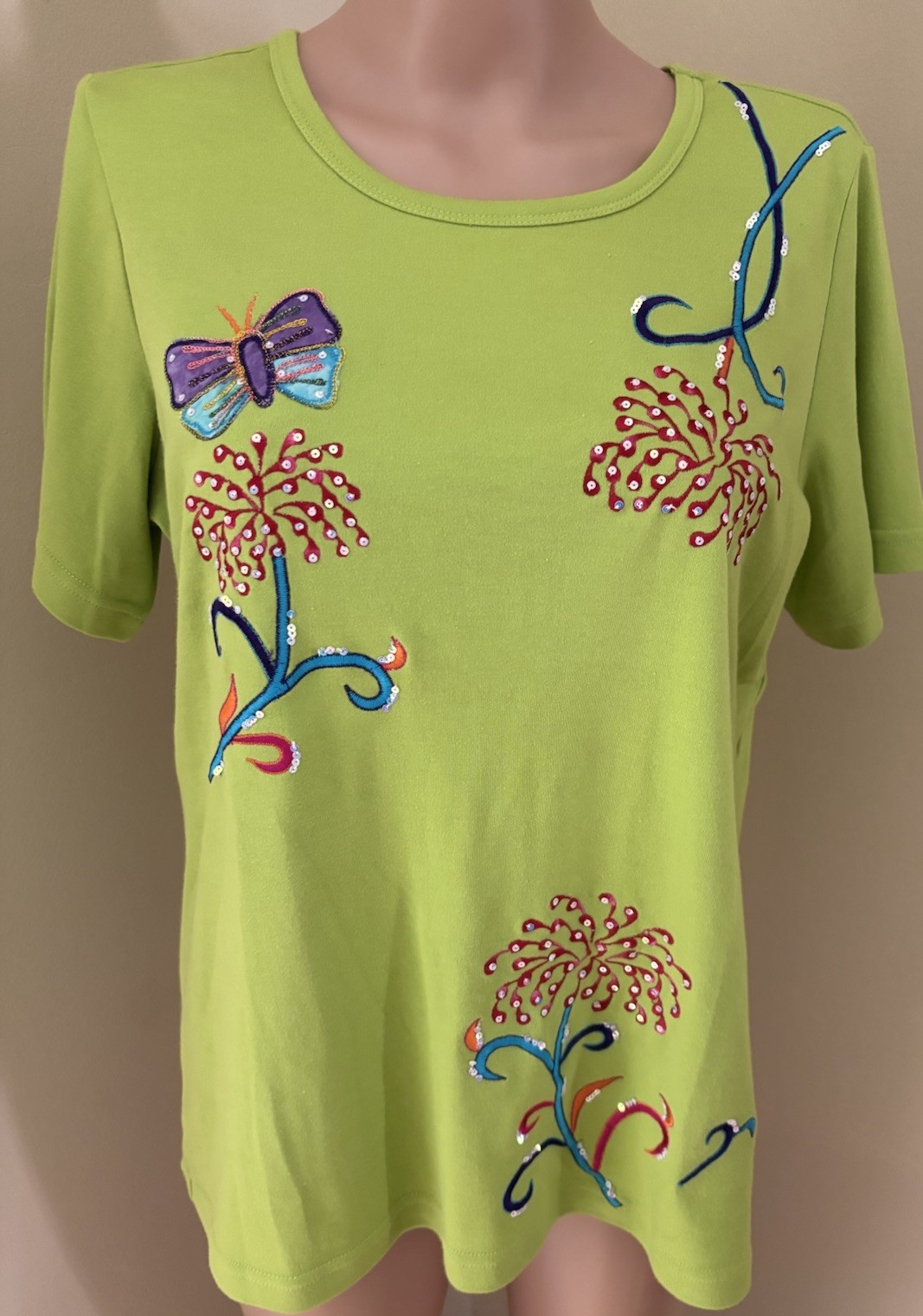 Indigo Moon Vintage Women’s Size Large Lime Green Floral Embroidered Top/Tee