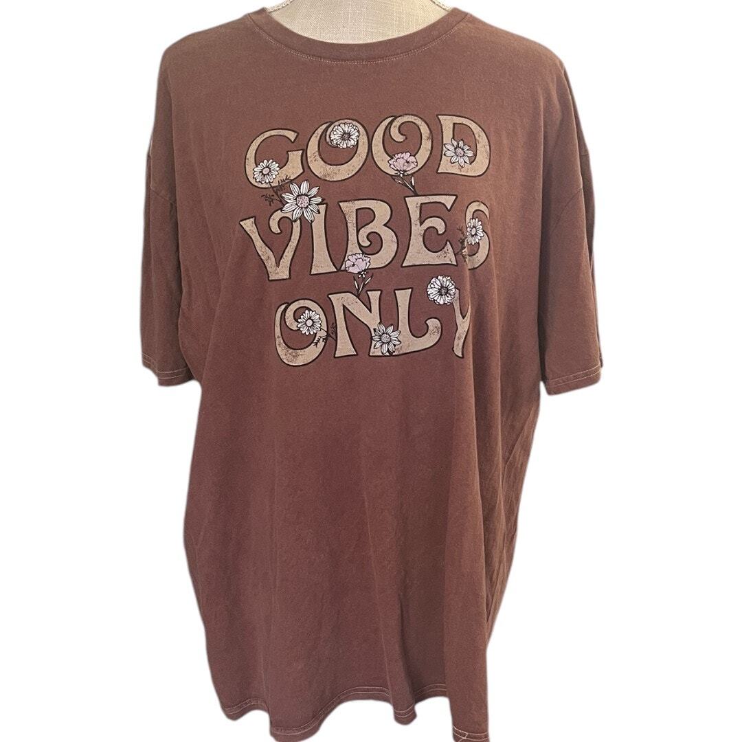 Maurice’s “Good Vibes Only” Classic T Size XL, 100% Cotton