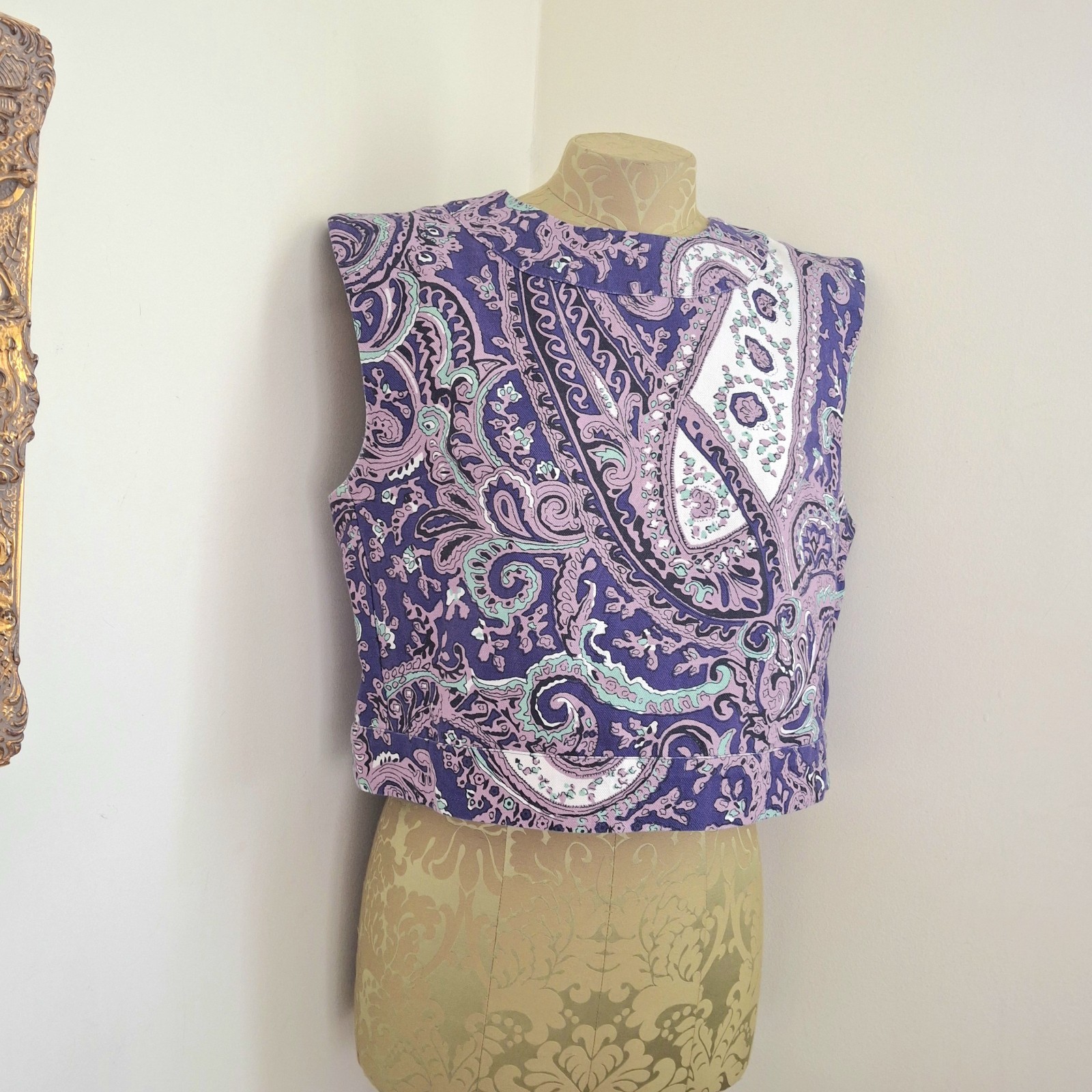 Julia Armory Purple Paisley Structured Cropped Cotton Blouse Small Preppy Luxury