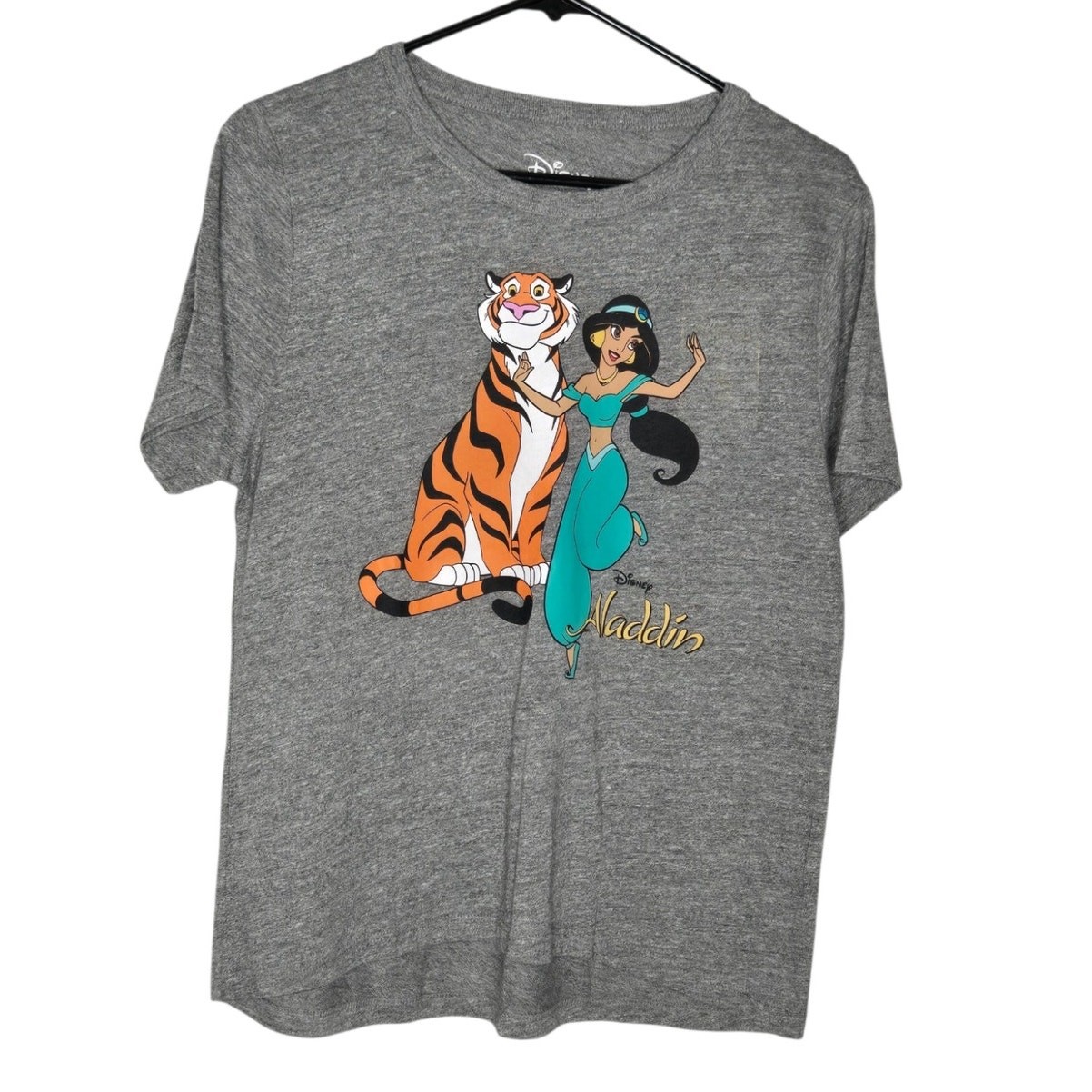 Disney x Chaser Princess Jasmine & Rajah Aladdin Graphic Tee NEW Women’s Large