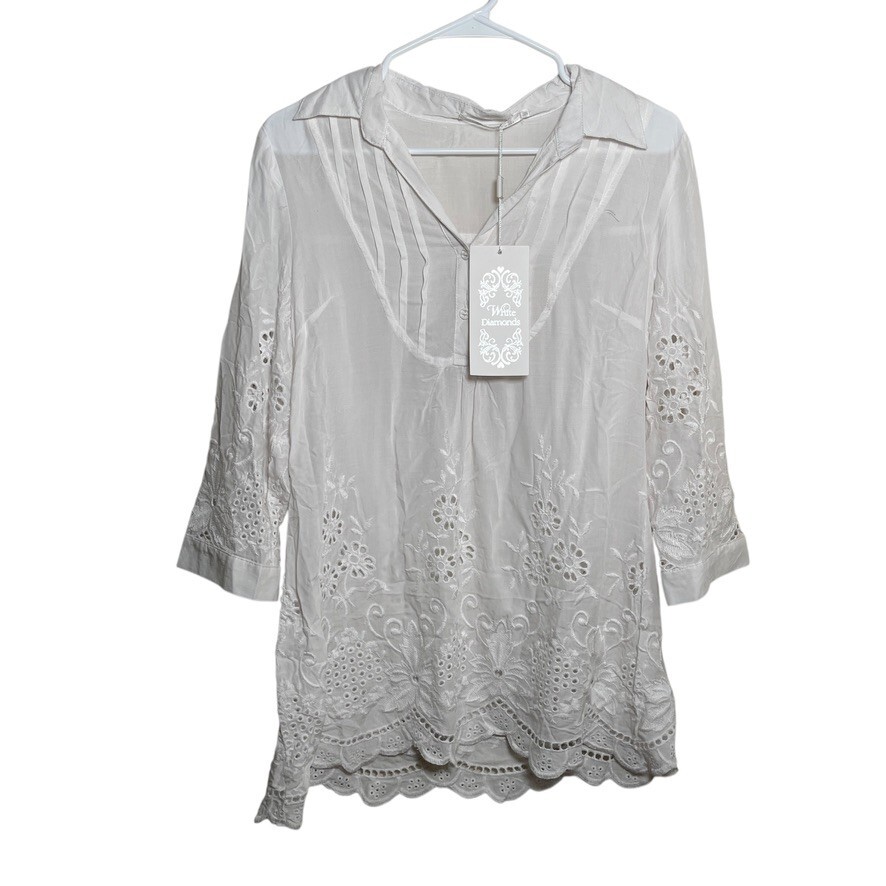 White Diamonds Blouse Women’s Medium Embroidered V-Neck Ivory Shirt Top NWT