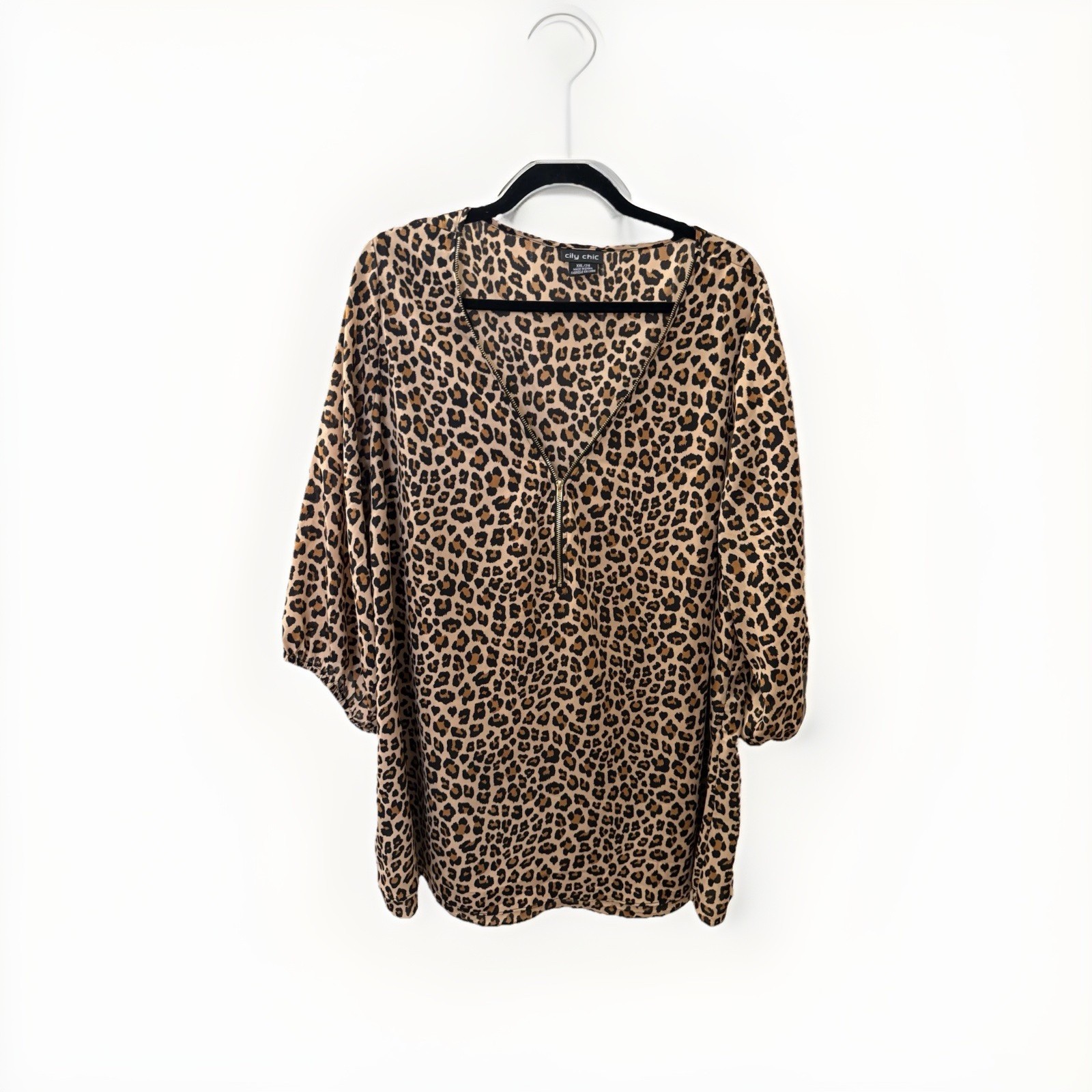 Designer City Chic clothing, plus size XXL/22-24 cheetah print blouse top ￼