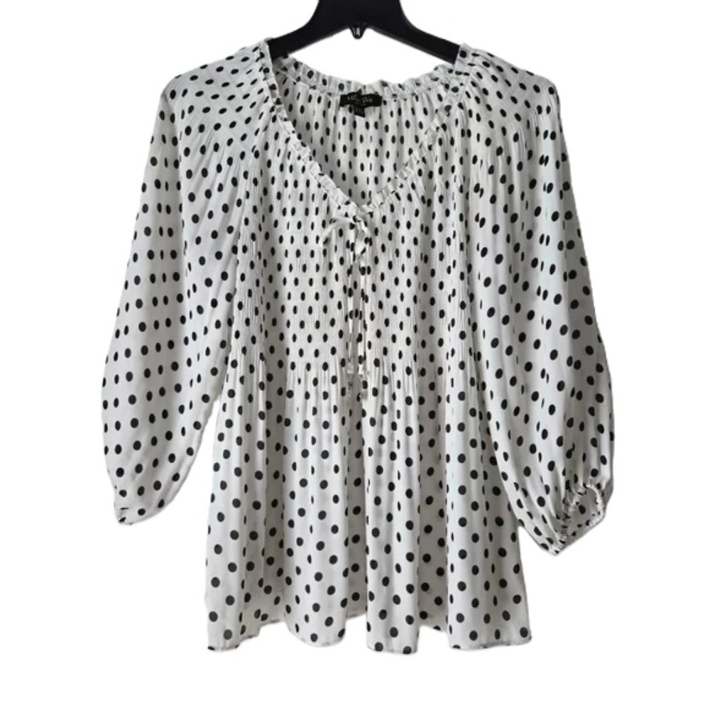 Melissa Paige Black and White Polka Dot Blouse Size LP. Excellent condition
