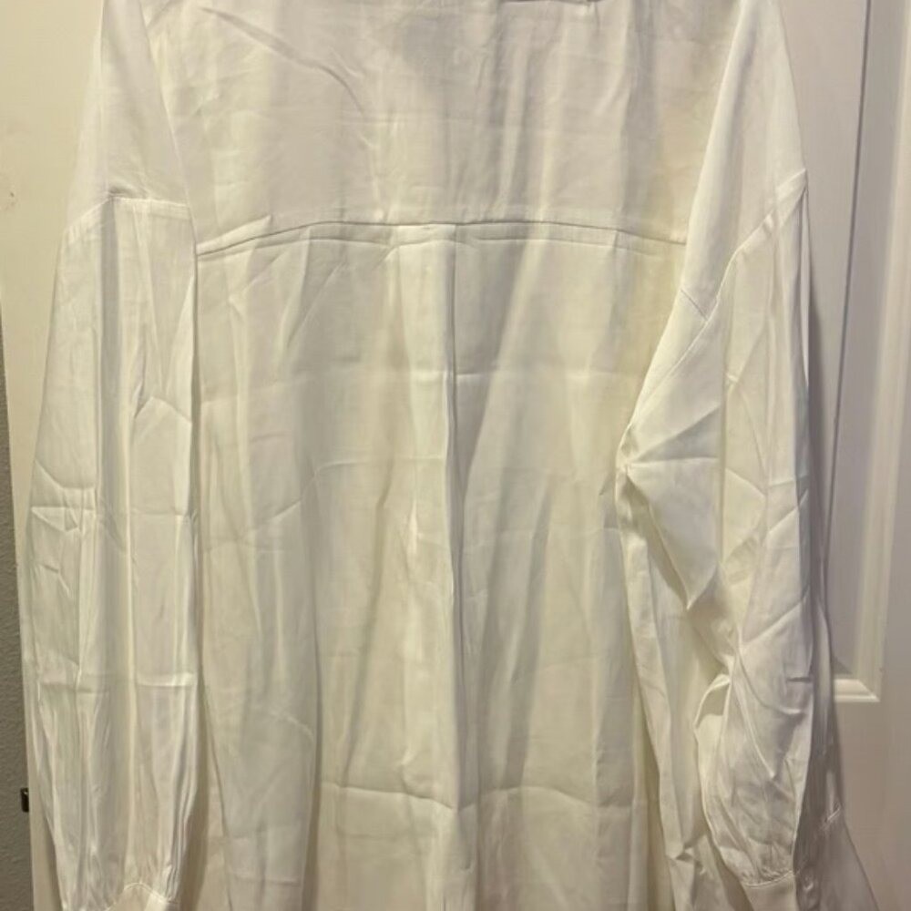 City Chic Shirt Sleek Pocket Ivory Button Up Blouse Long Sleeve Size L 20
