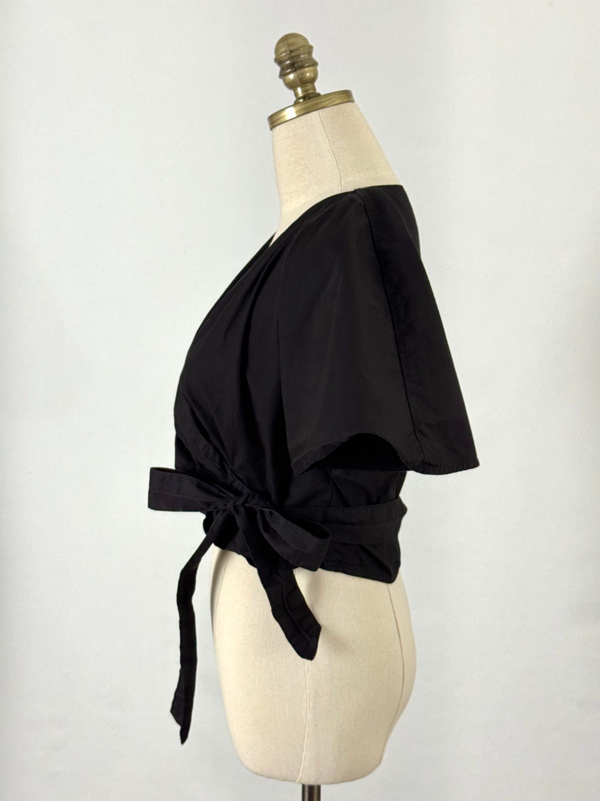 What Katie Did 50s-Style Black Cotton Cropped Wrap Top Tie Bow Waist Retro Pinup