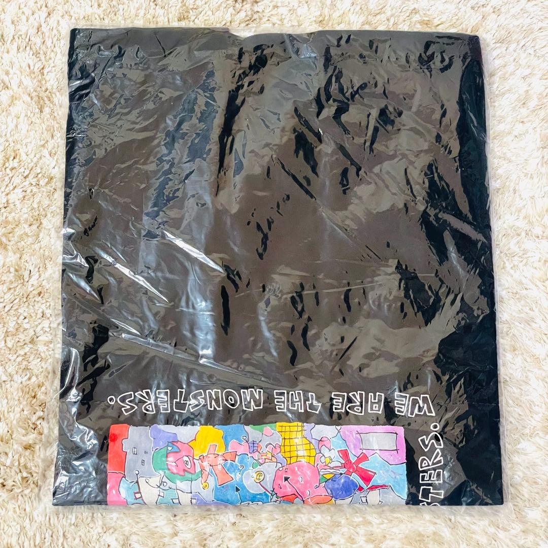 Brand new UNIQLO POPMART UT Loveb Collaboration T shirt