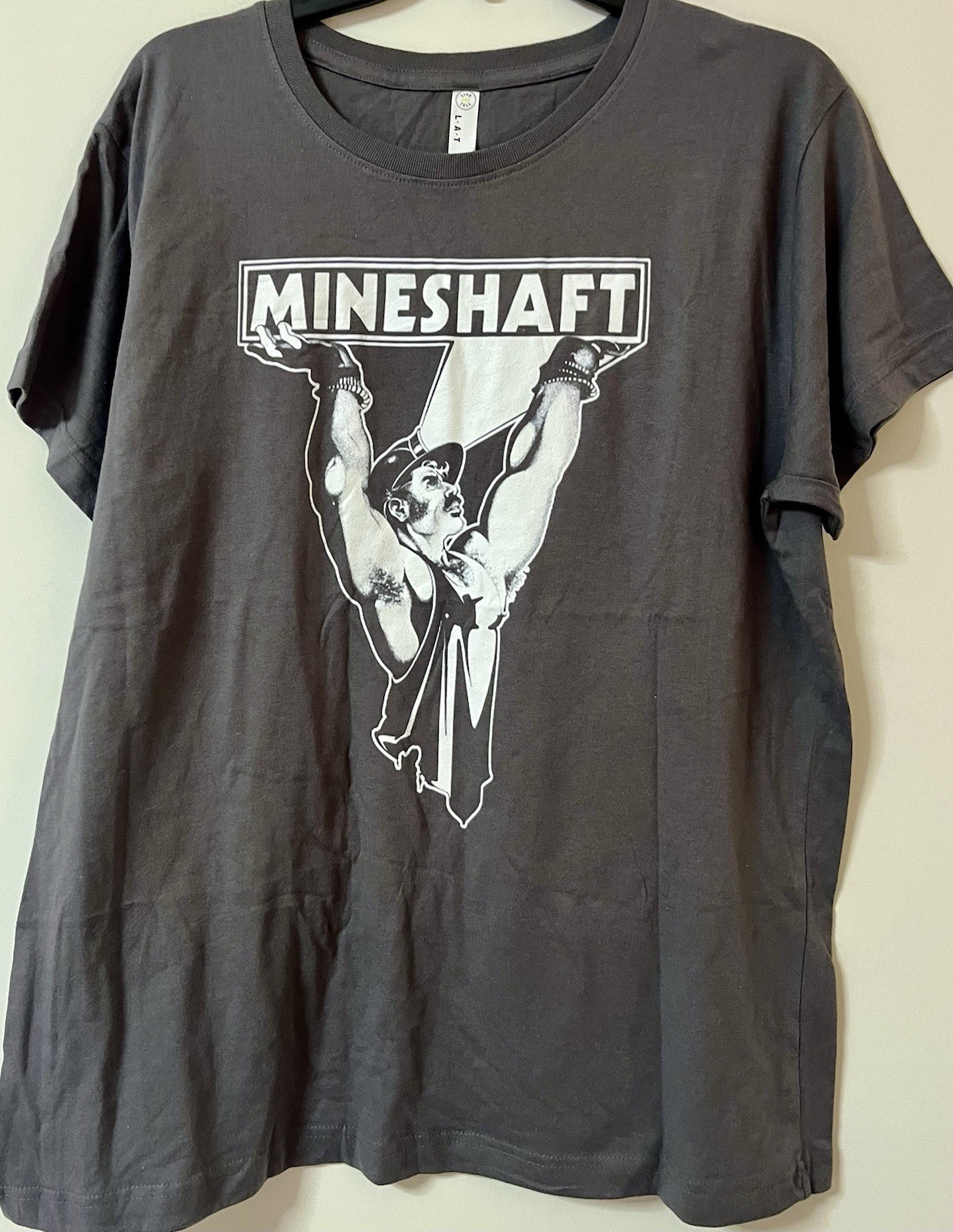 Mineshaft NYC Sex Club T-shirt Gay Leather Man Gray T-Shirt Ladies XL