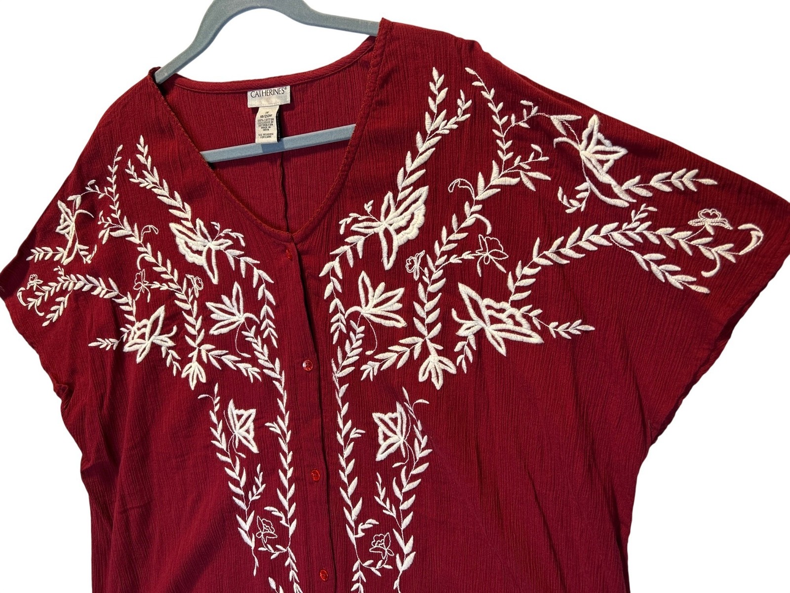 Catherines Womens Plus Size 1X Red Button Front Top With White Embroidery