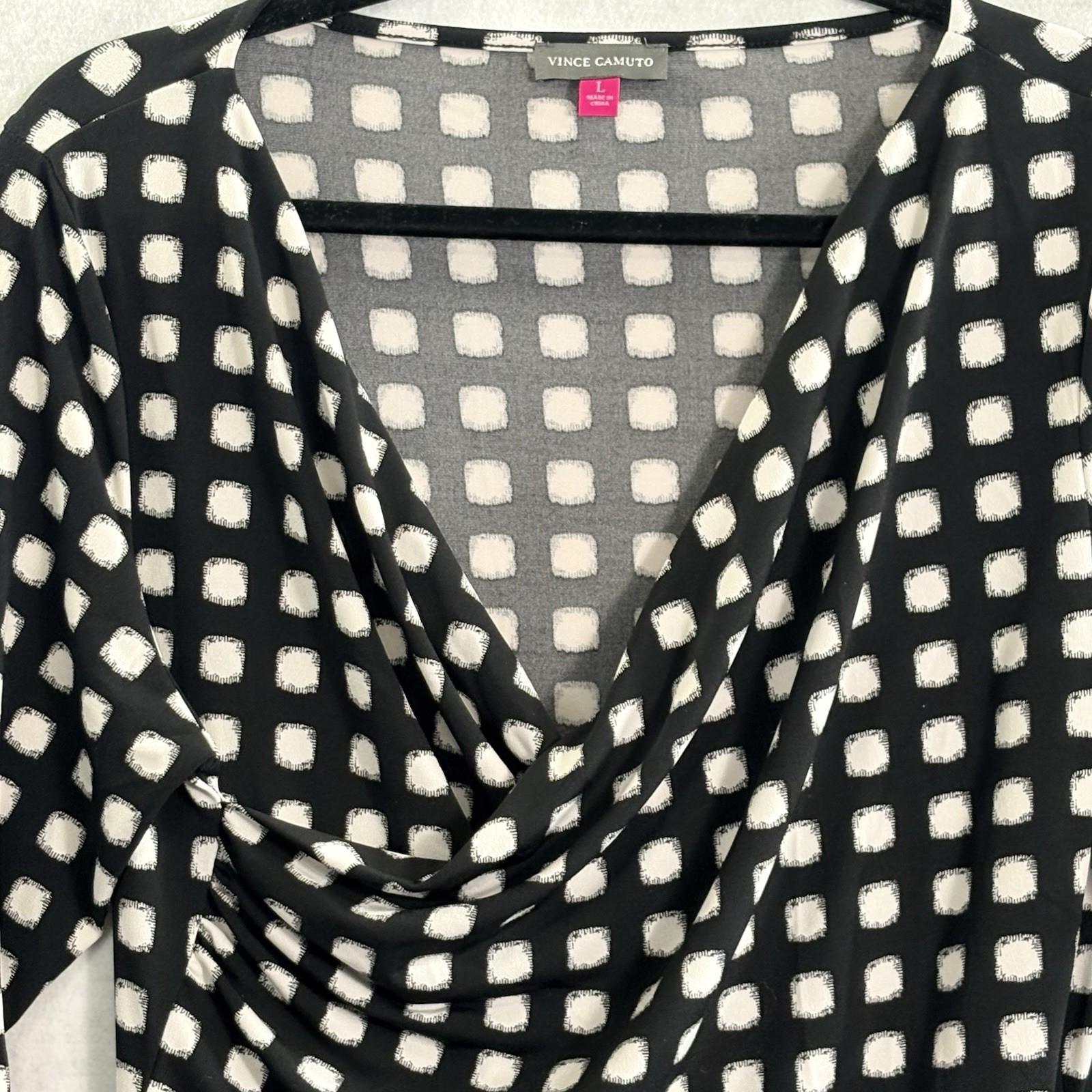 VINCE CAMUTO Women Ruched Twist Front 3/4 Sleeve Check Top Sz L Black White 1-29