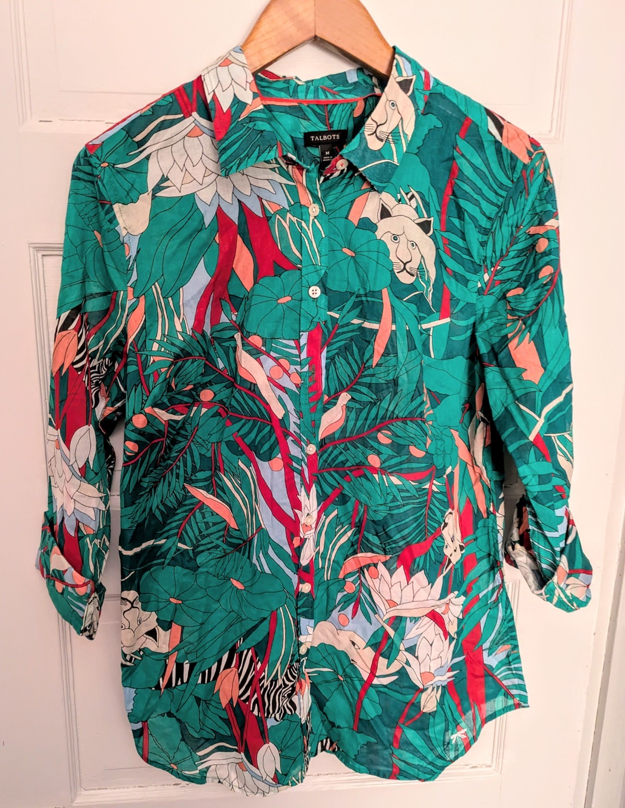 Talbots MEDIUM Jungle-Print Blouse Shirt L/S Roll Tab Green/Black/Gray/Red/Mauve