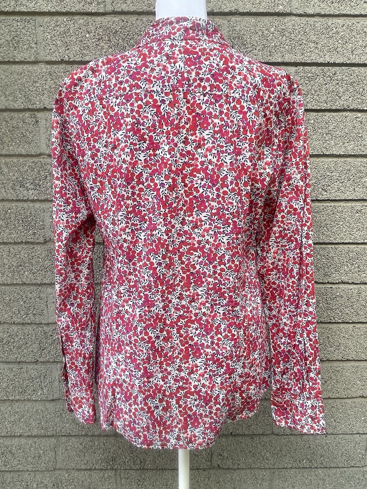 The Perfect Shirt With Liberty Art Fabrics ~0 Red Pink White Floral Berries Top