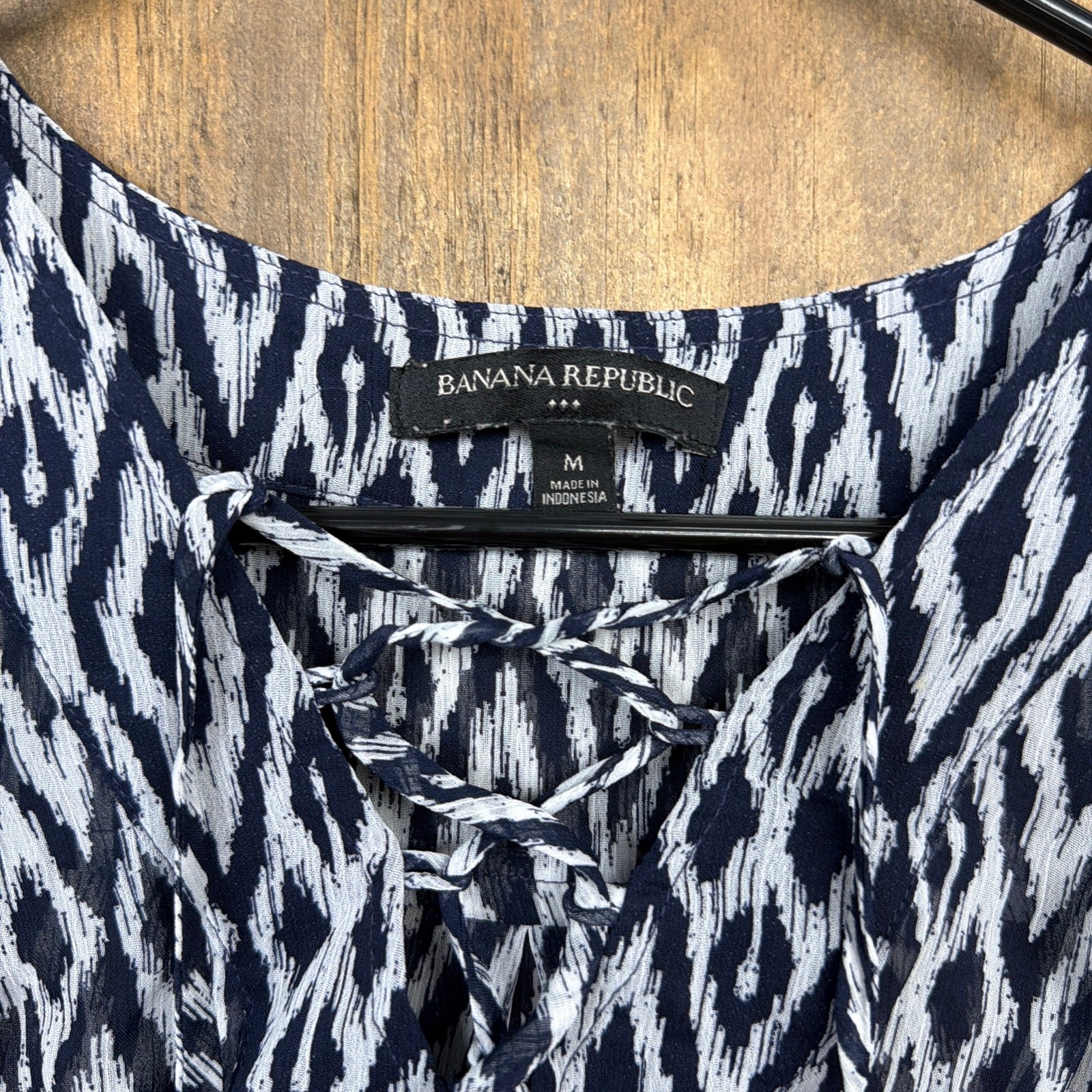 Banana Republic Womens Blouse Navy White Argyle Diamond Short Sleeve Sheer M