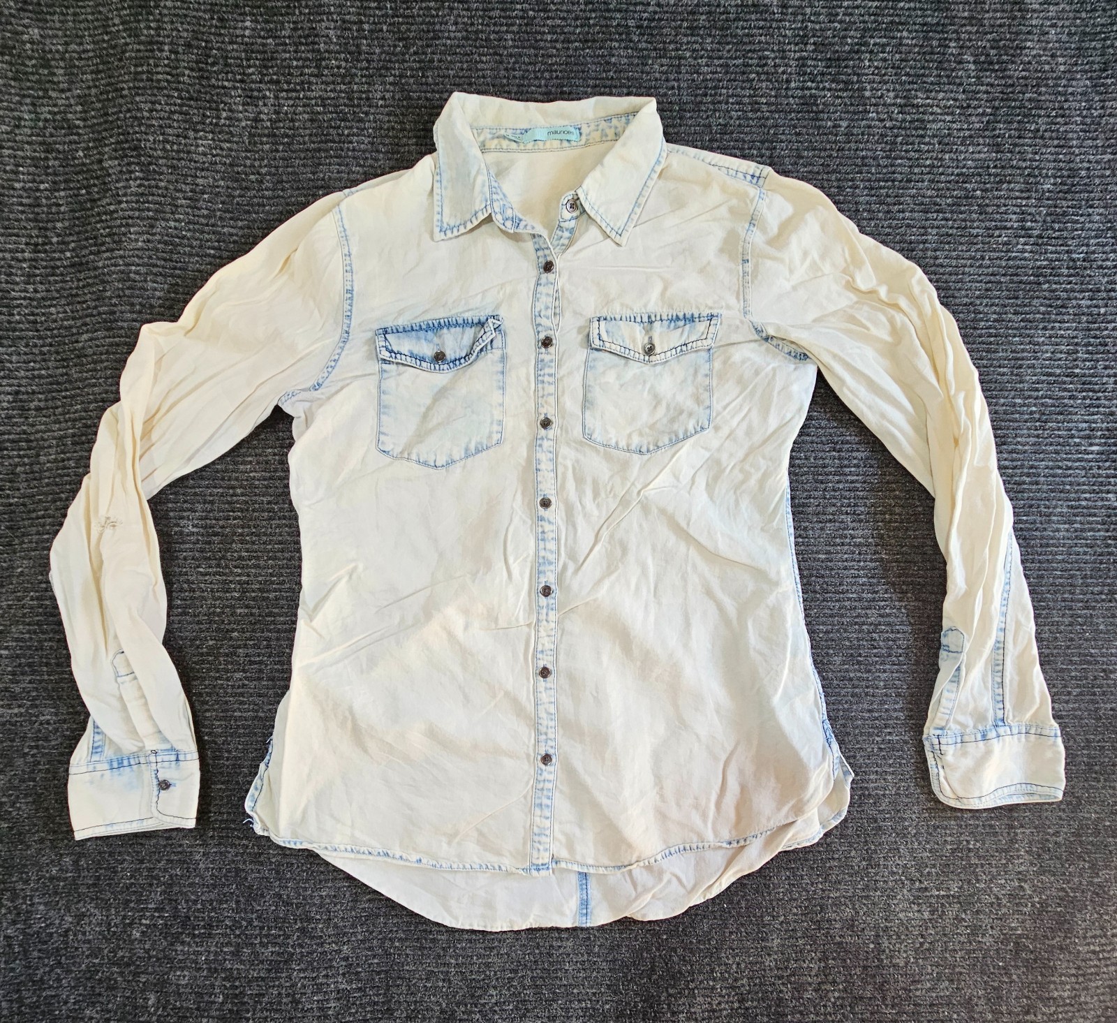 Maurices Denim Shirt Women Medium Beige Cotton Flap Pocket Bleach Wash Button Up
