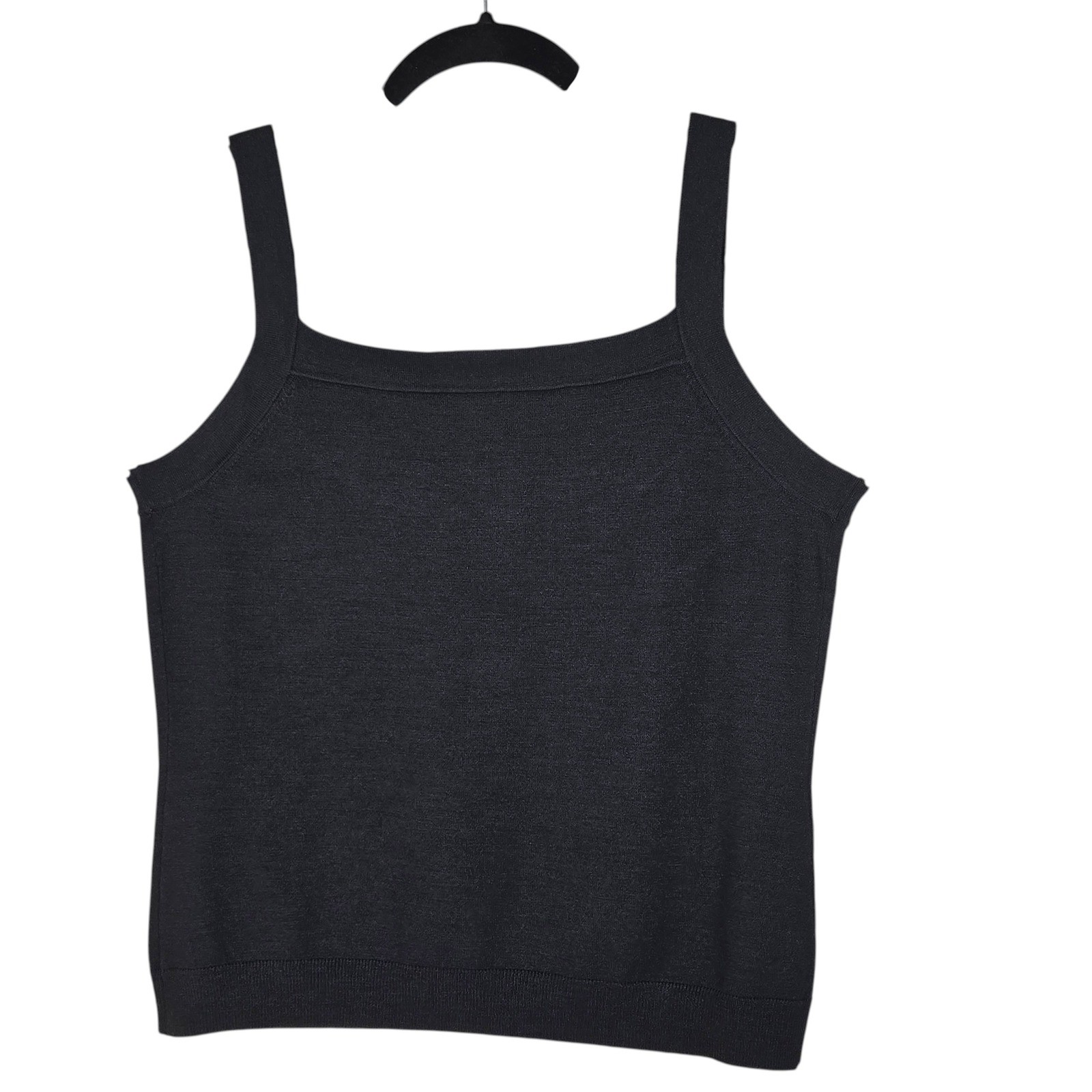 Judith Hart Petites Knit Tank Top Woman Medium Black Silk Blend Beaded Medallion