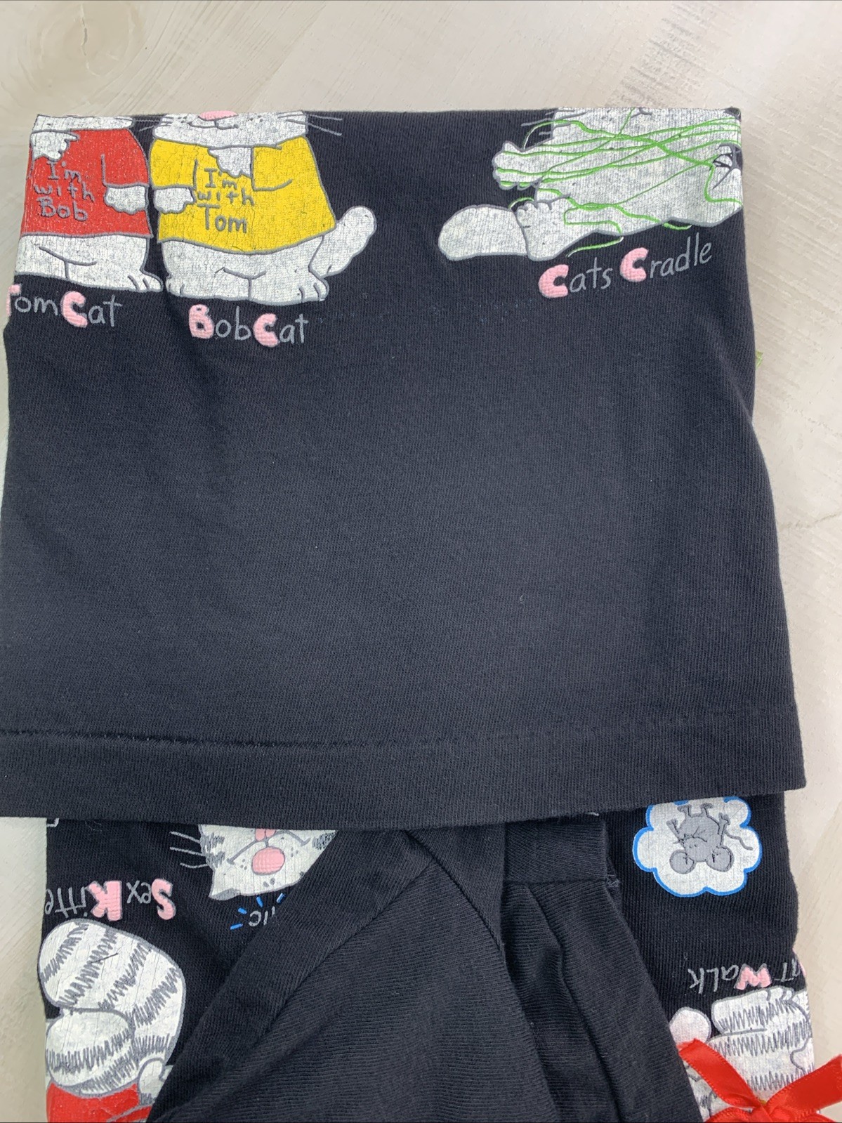 Vtg 90s Puffy Graphic Embellishments Single Stitch USA made T Shirt One Size