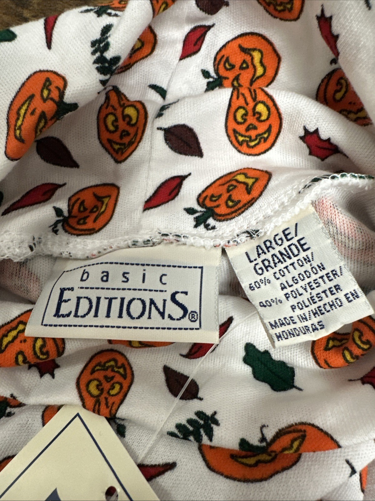 VTG Basic Editions Women’s Halloween Turtle Neck Shirt Jack O Lanterns SZ LARGE