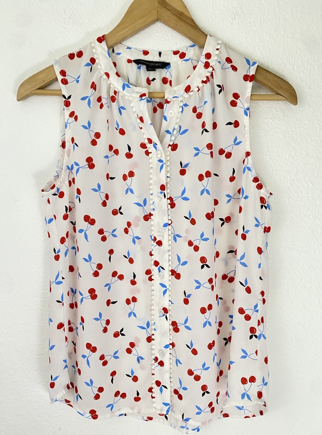 Women’s Small Cherry Print Sleeveless Top Rockabilly Office Teacher Twee