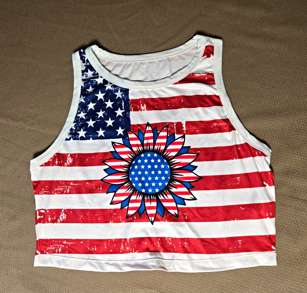 Women’s XL Cropped Tank Top USA Flag Graphic Red White Blue Stretch Knit