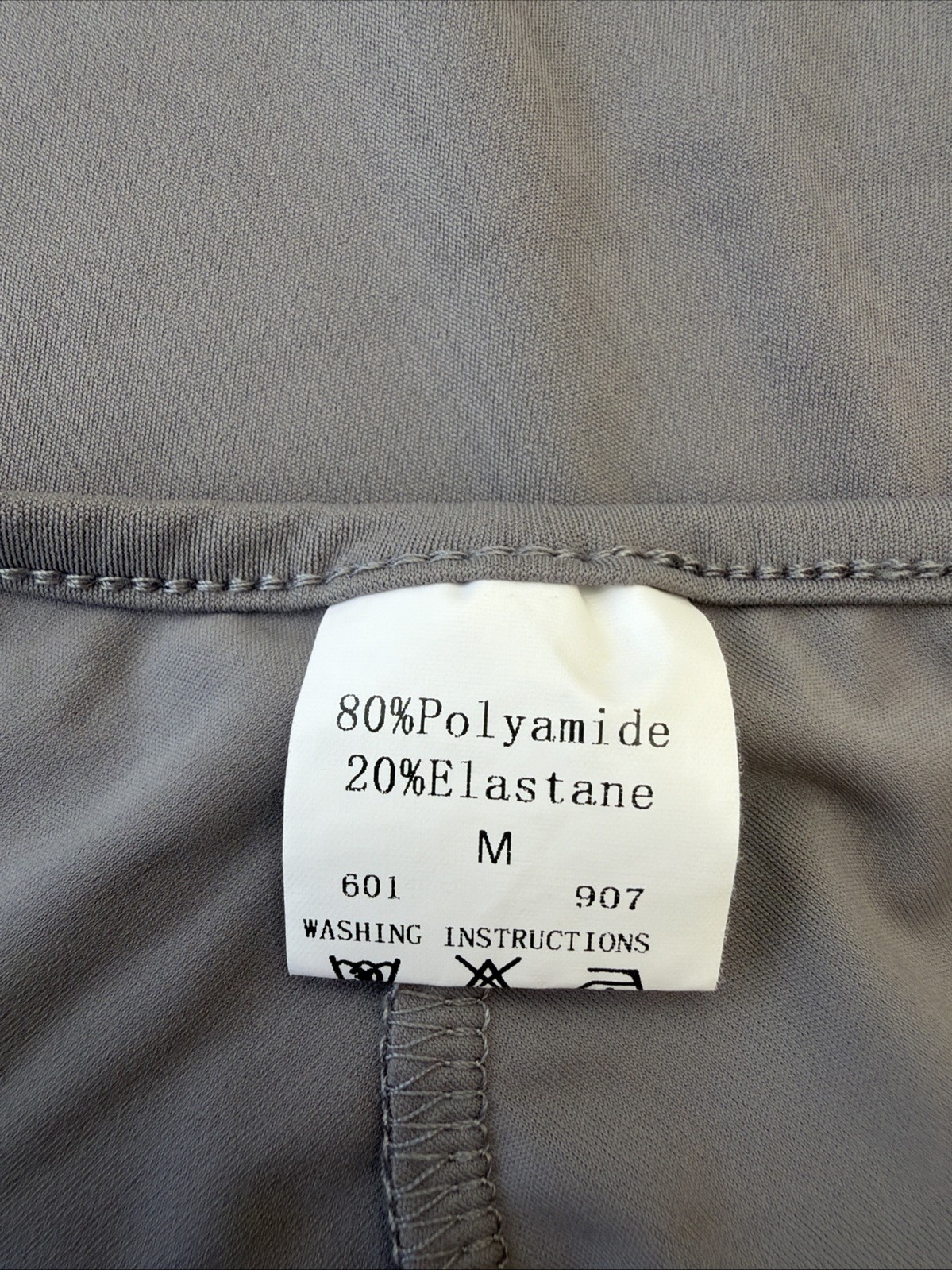 Solid Cut Out Back 2 In 1 Crop Top grey size 10