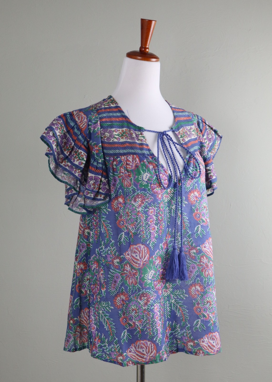 ANTHROPOLOGIE $150 Love the Label Tiered Flutter Sleeve Floral Top Size Small