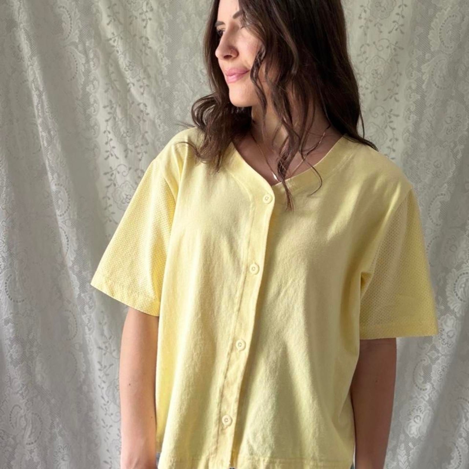 American-vintage Women’s Yellow Shirt