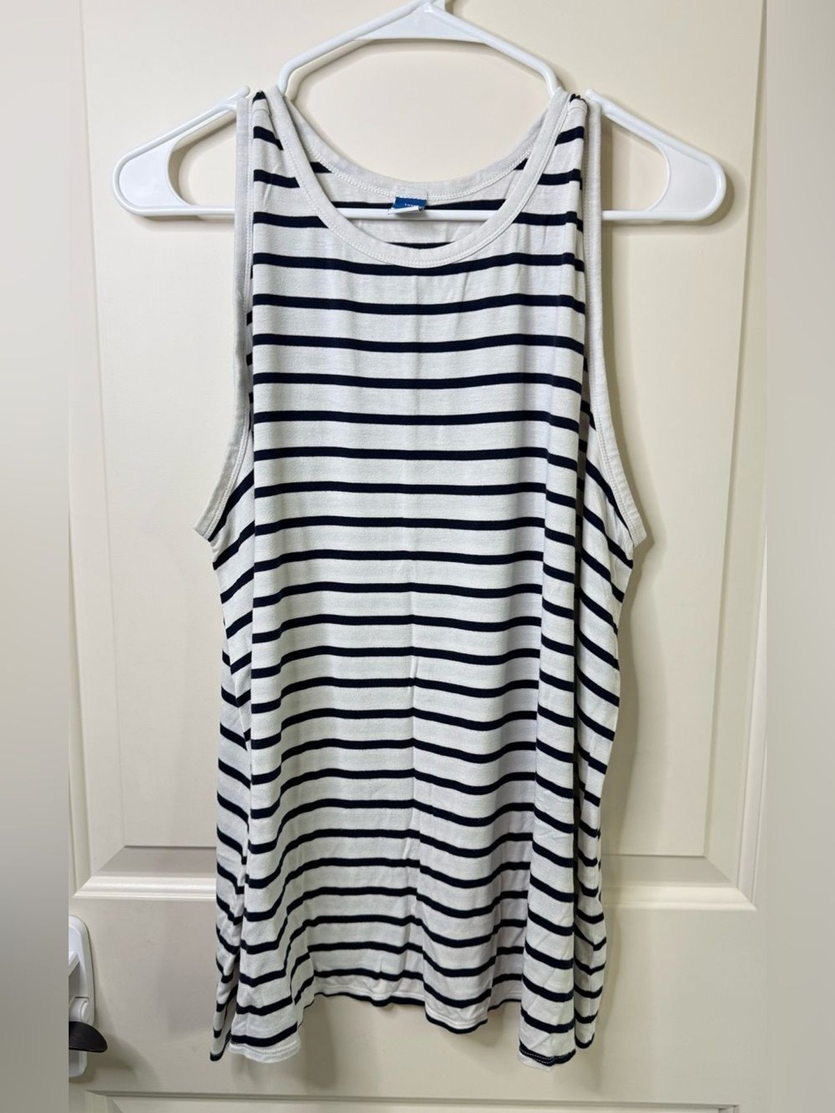Old Navy white and deep navy:/black striped Women’s Luxe Tank Top