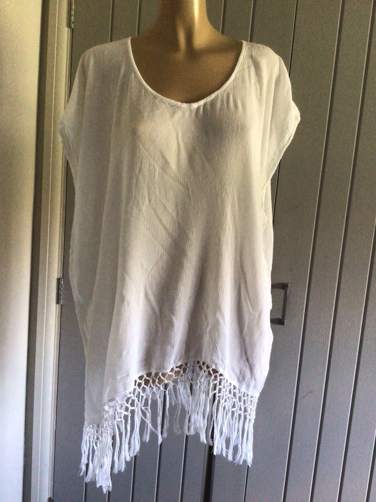 Seafolly Australia Beach Cover-Up White Crinkle Viscose. UK 14-18 Fringe Unworn