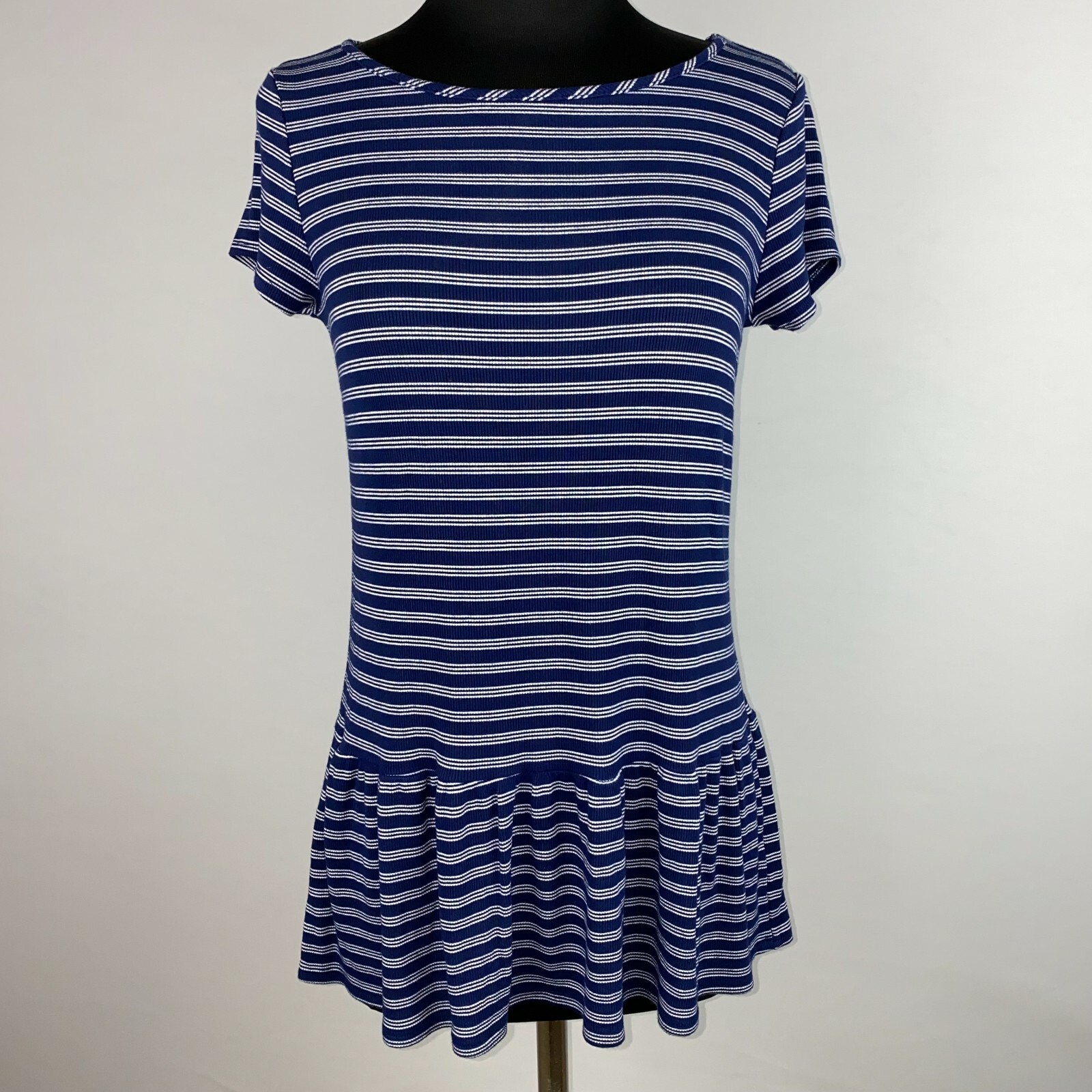 Casual Couture By Green Envelope Womens L Blue White Stripe Knit Peplum Top