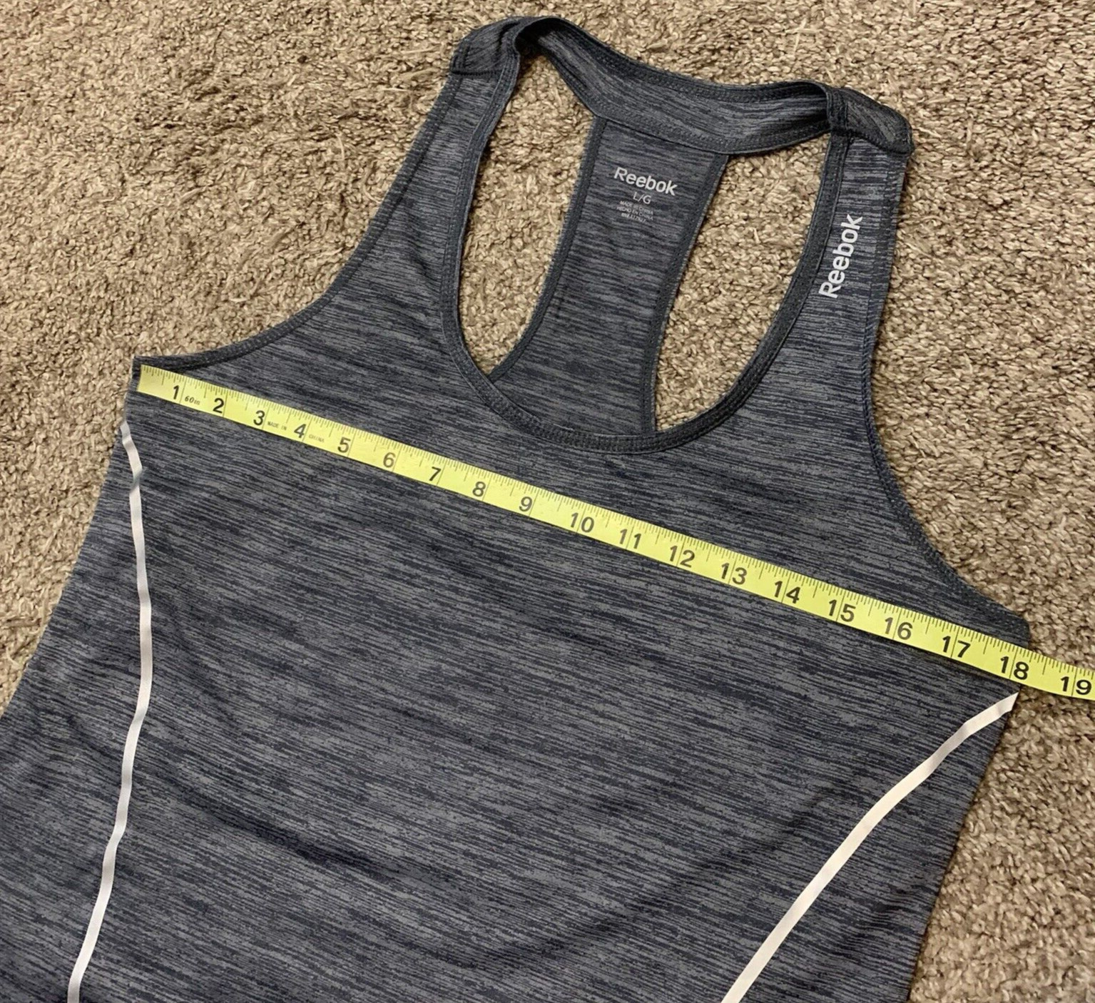 Reebok Shirt Womens Large Gray Outdoors Gym Lightweight Reflective Tank Top