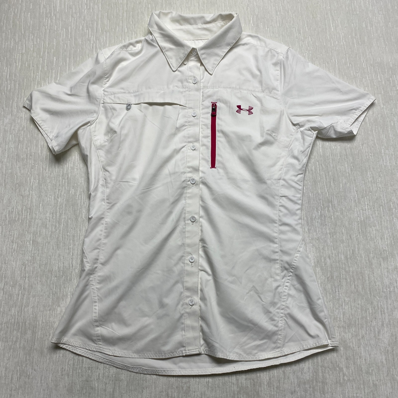 Under Armour HeatGear Button Up Shirt Women Medium White Semi Fit Vented Hike