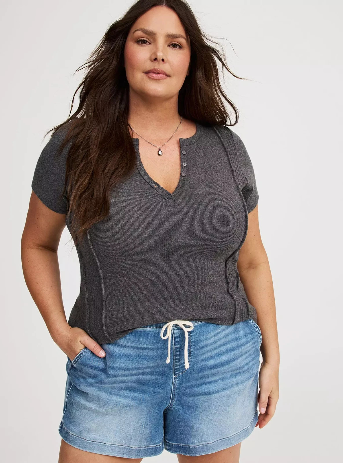 Torrid Plus 2X Short Sleeve Paneled Henley Top Charcoal Grey Rib Knit NWT**