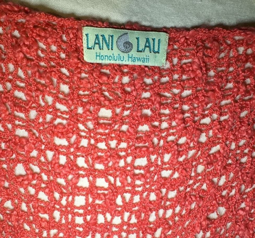 Lani Lau Honolulu Hawaii Coral Tie-Front Crochet Shrug one size