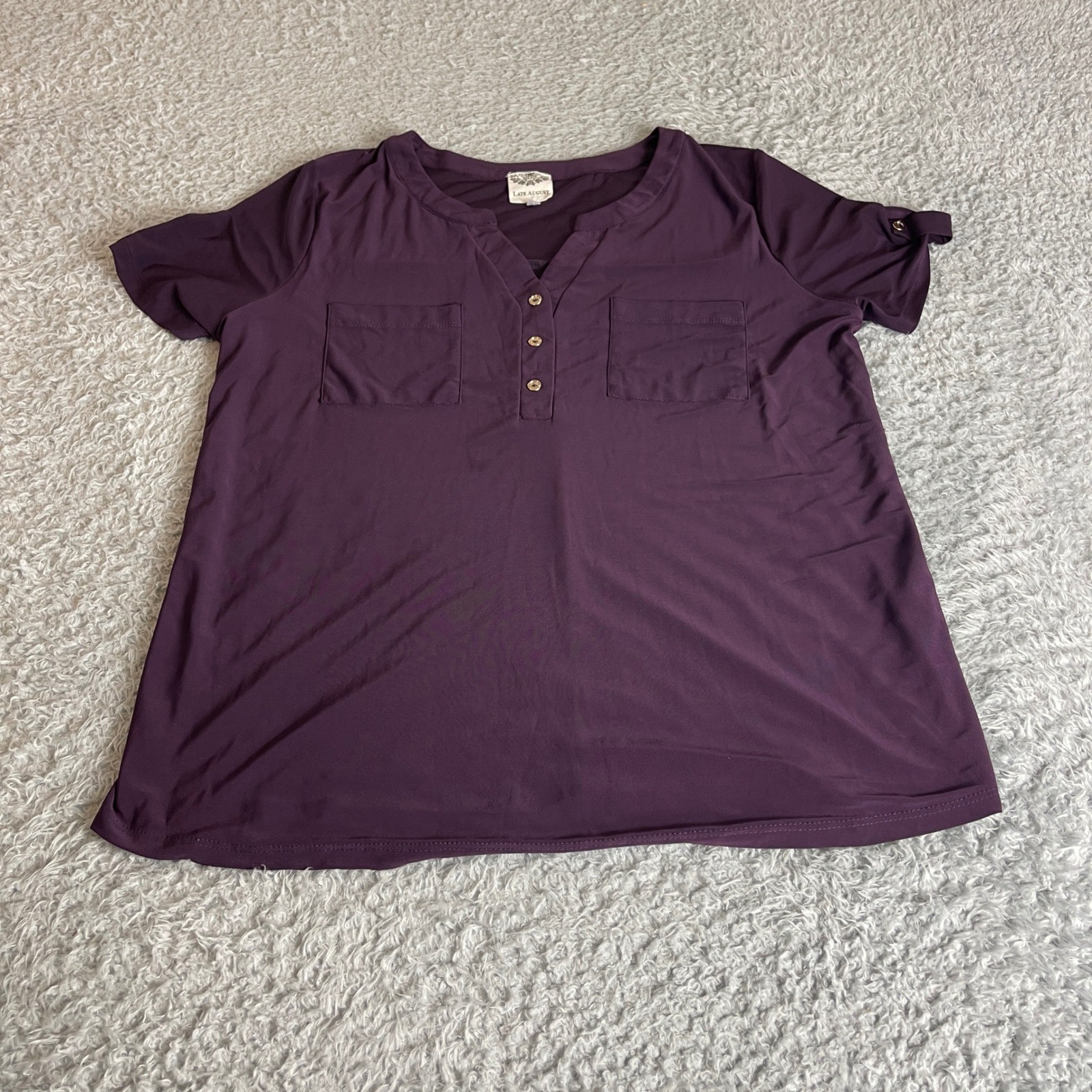 Late August Plum Purple Henley V-Neck Short Sleeve Top with Pockets Size M