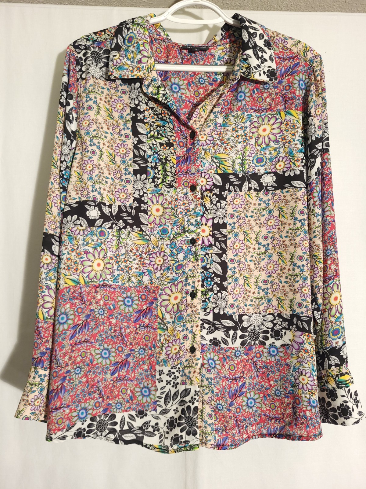 Jones NY-Colorful Black Peach Red Blue Green Floral Long Sleev Button Top-1X