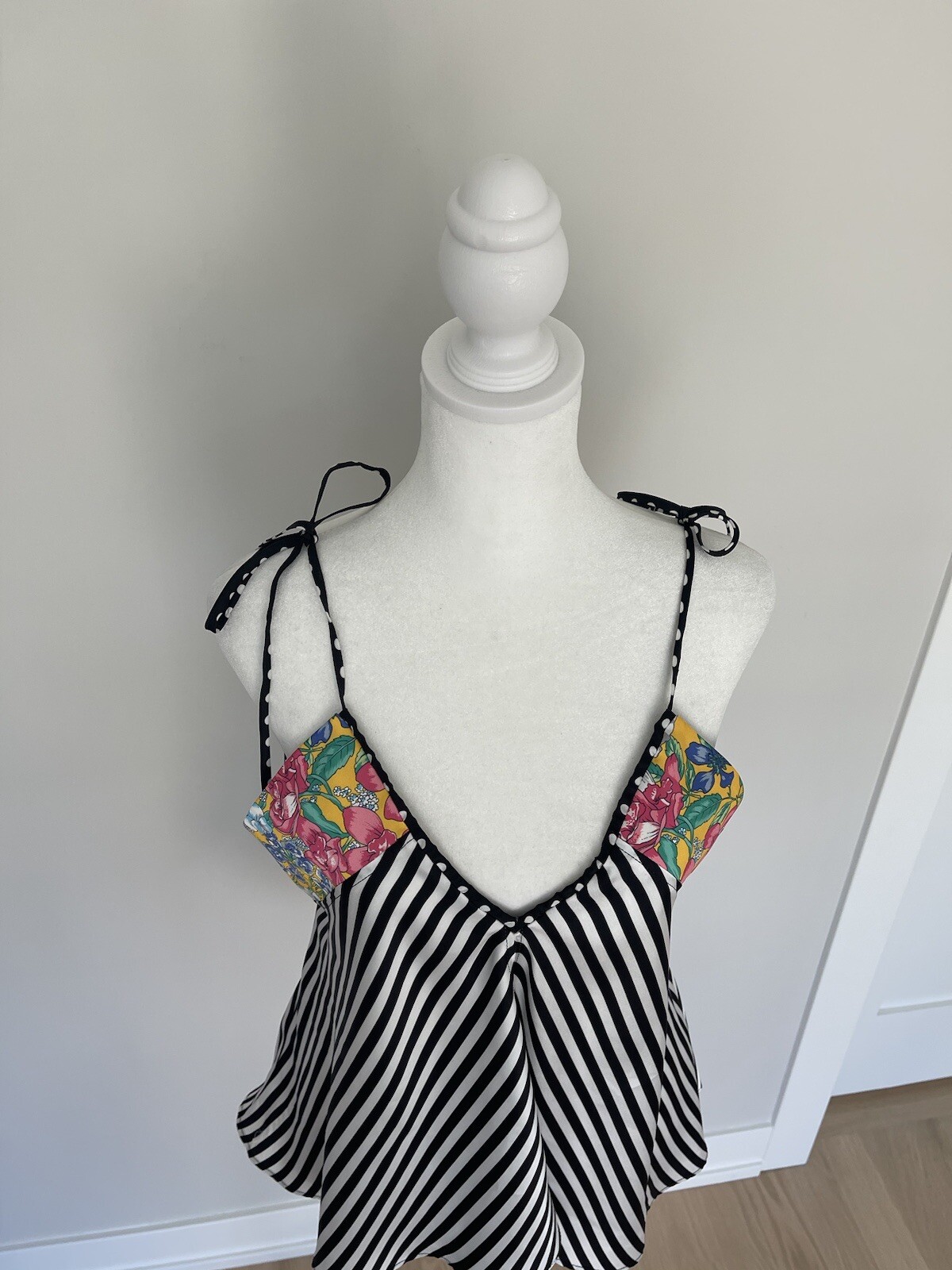 Aquazzura x Racil Designer Striped V-Neck Tie-Shoulder Tank Sz 38 Or 6 MSRP $500