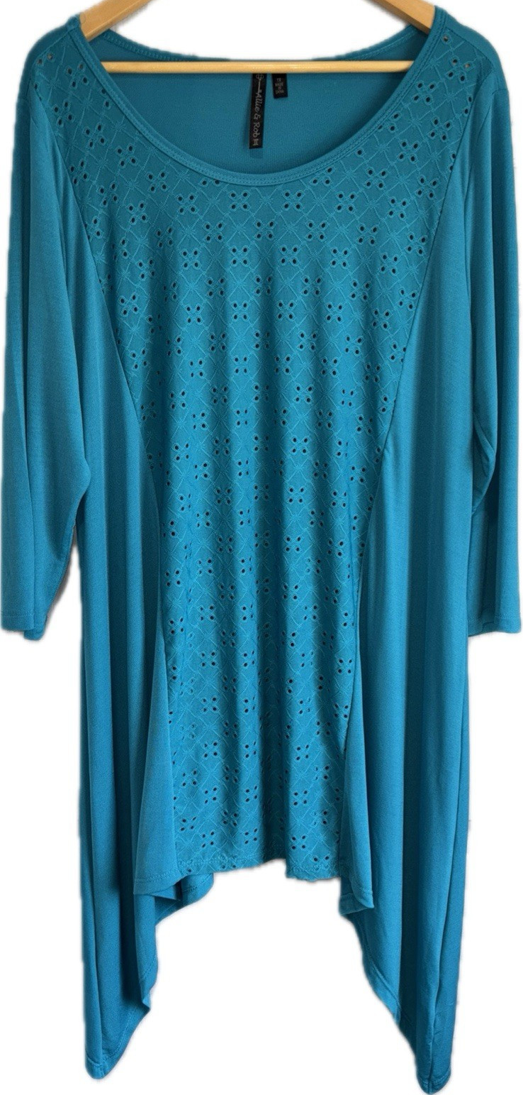 Allie & Rob Tunic Top Plus Size 1X Boho Romantic Teal Tunic Eyelet Layering