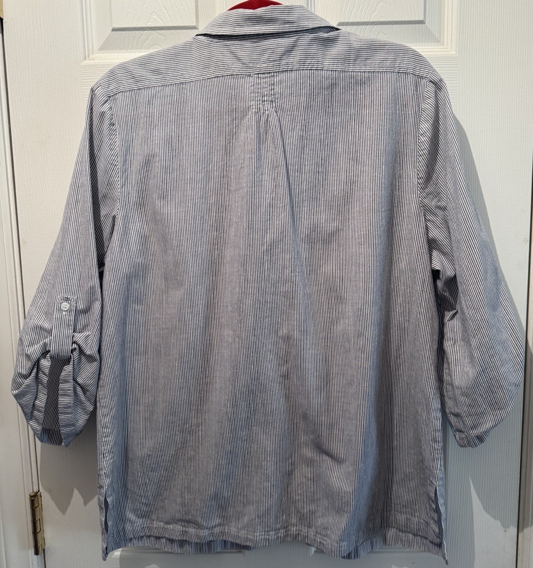 Chico’s Blue White Pin Striped Button Front Top Size 3/XL Roll Tab Sleeves