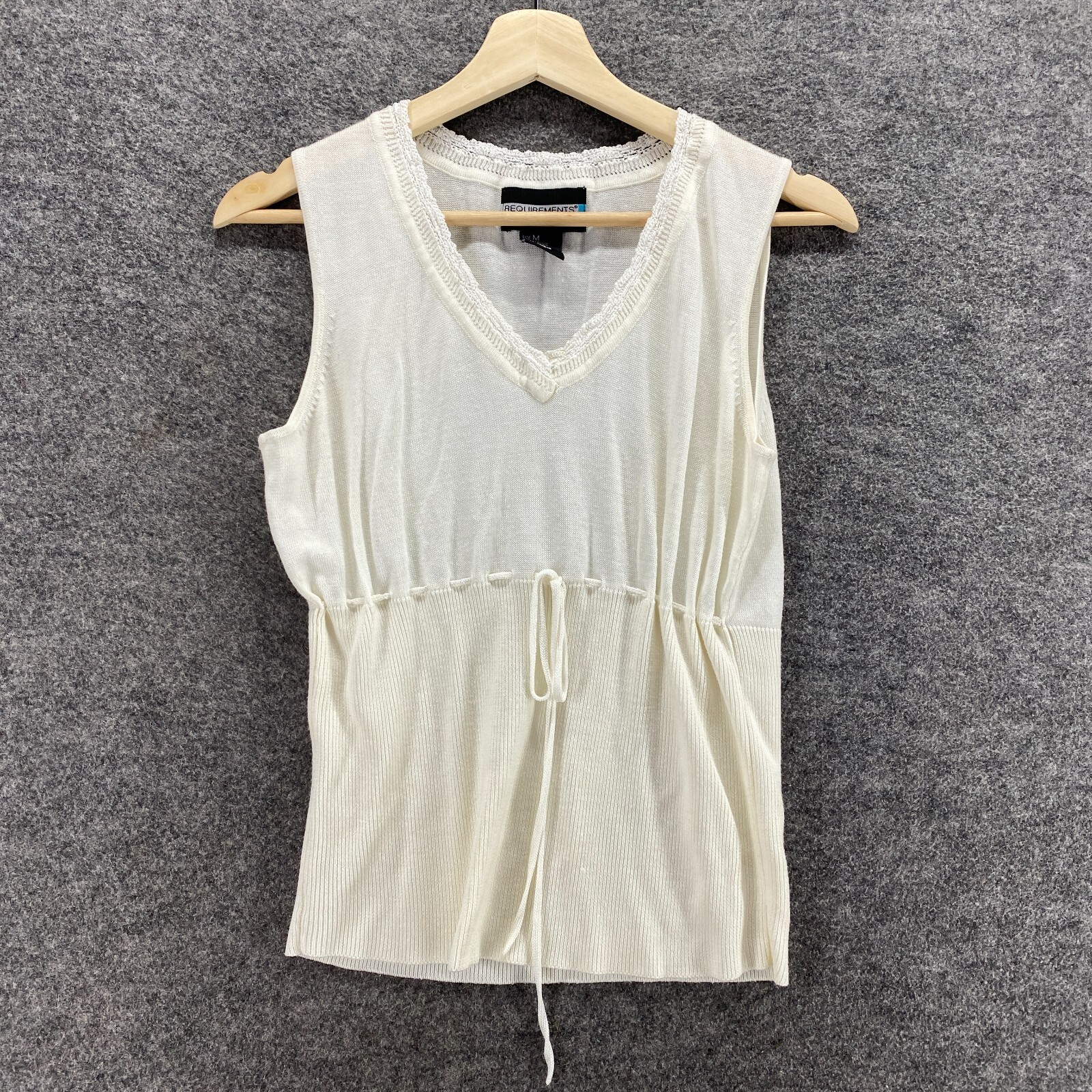 Requirements Blouse Women M White V-Neck Elastic Waist Sleeveless Rayon Top