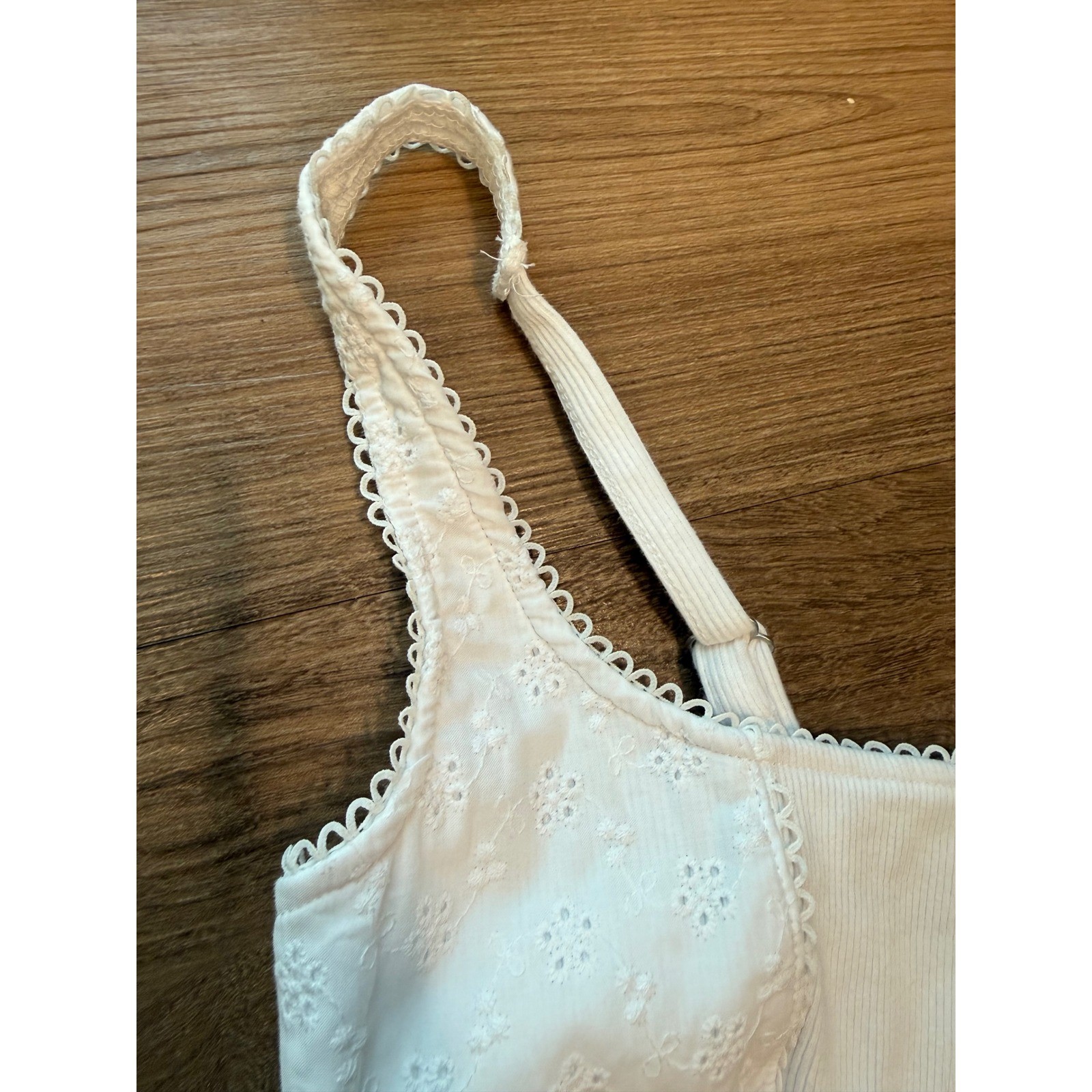 Madden NYC Women White Ribbed Eyelet Lace Corset Top Hook Eye Front NWT XS