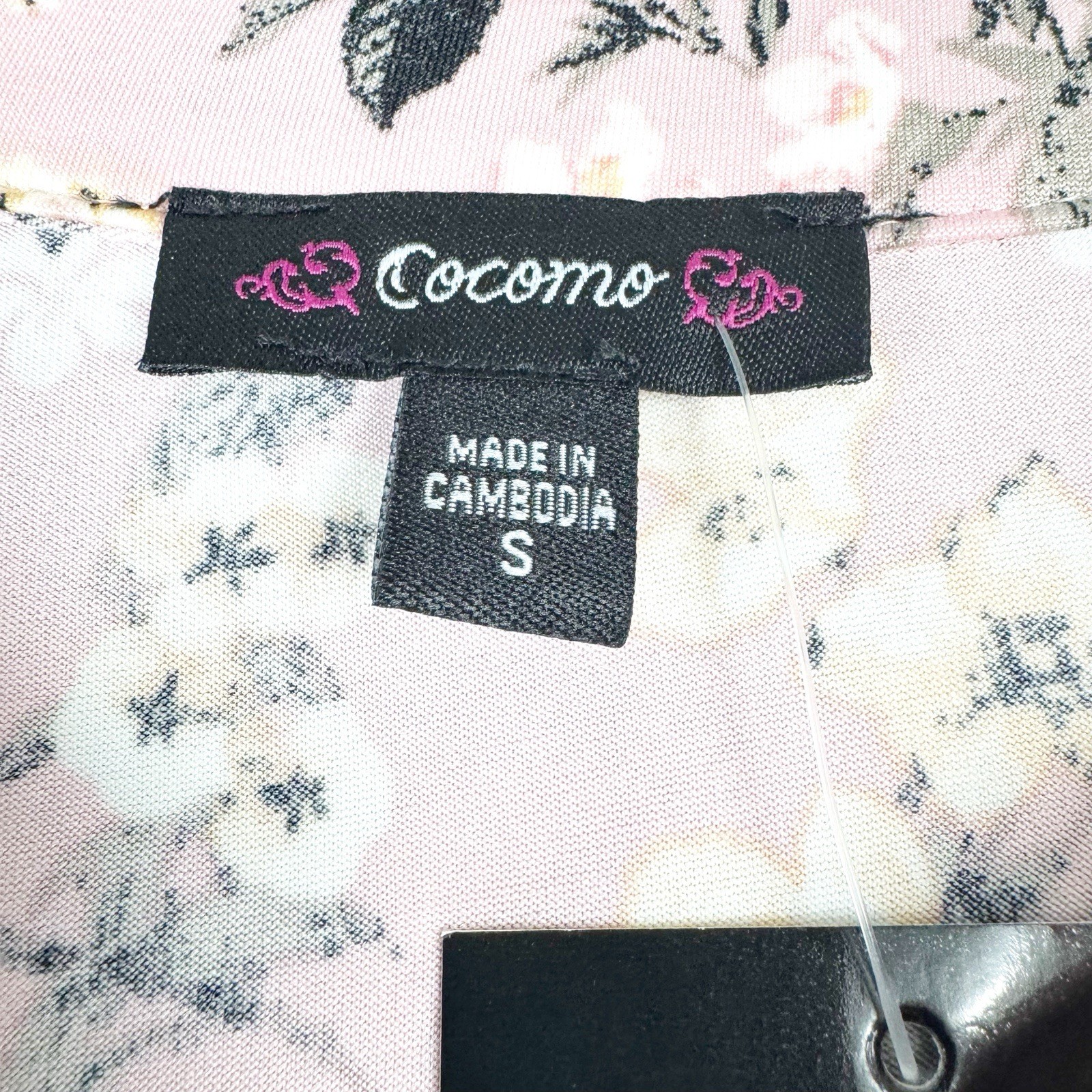 Cocomo Women’s Floral Pintuck Tunic Top Size S Pink