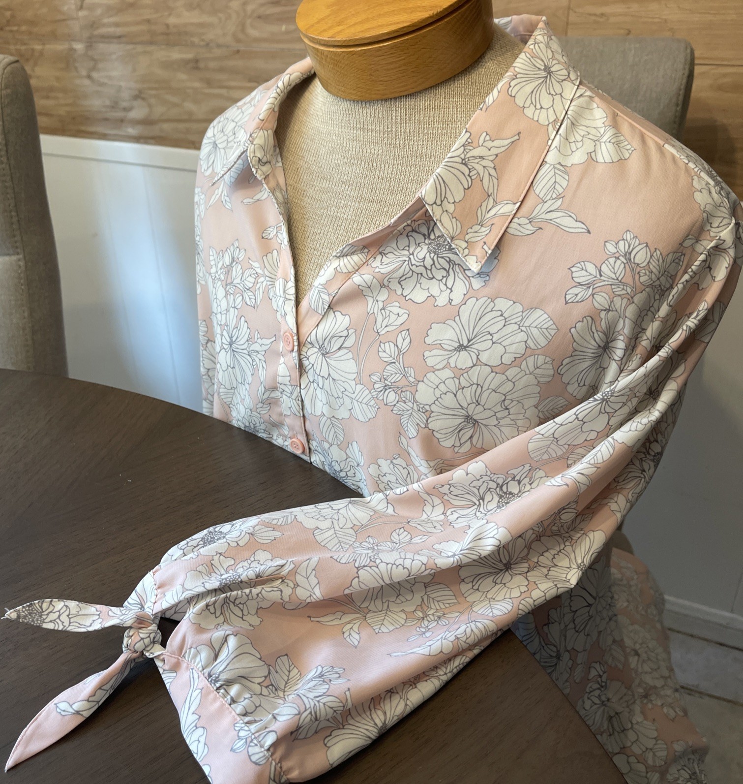 Catherines Women’s 2X Pink Floral Button Front Blouse 3/4 Sleeve Plus Size