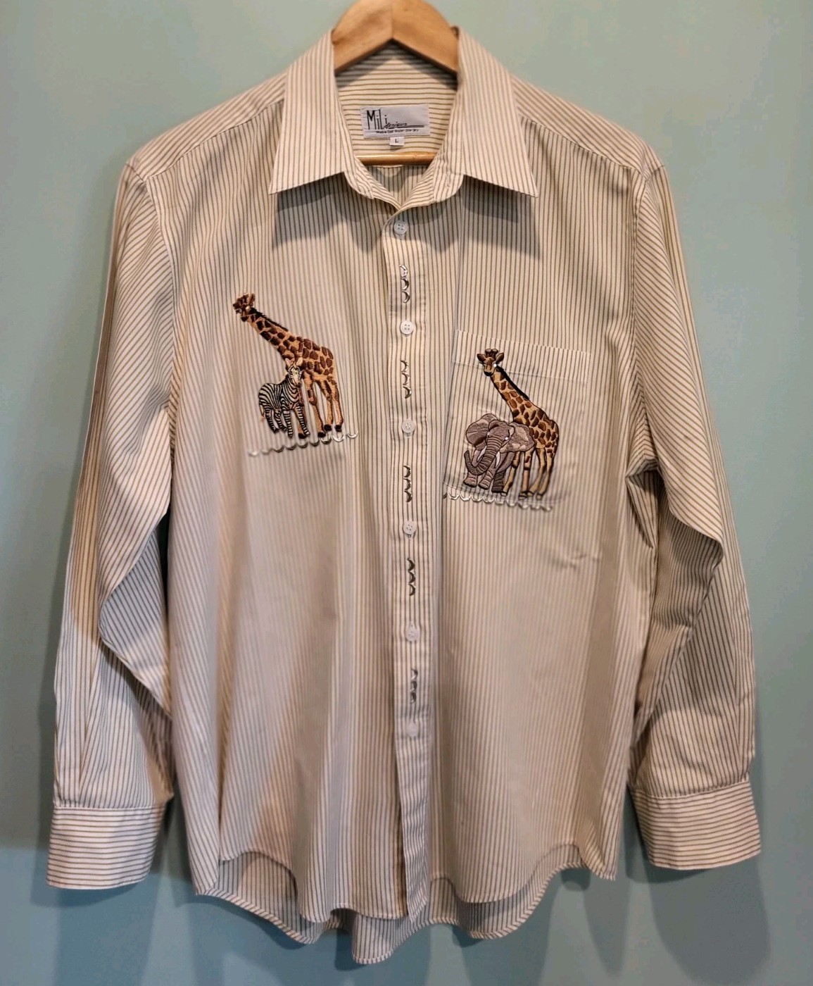 Mili Designs Tan White Safari Animal Embroidered Button Up Shirt Sz L
