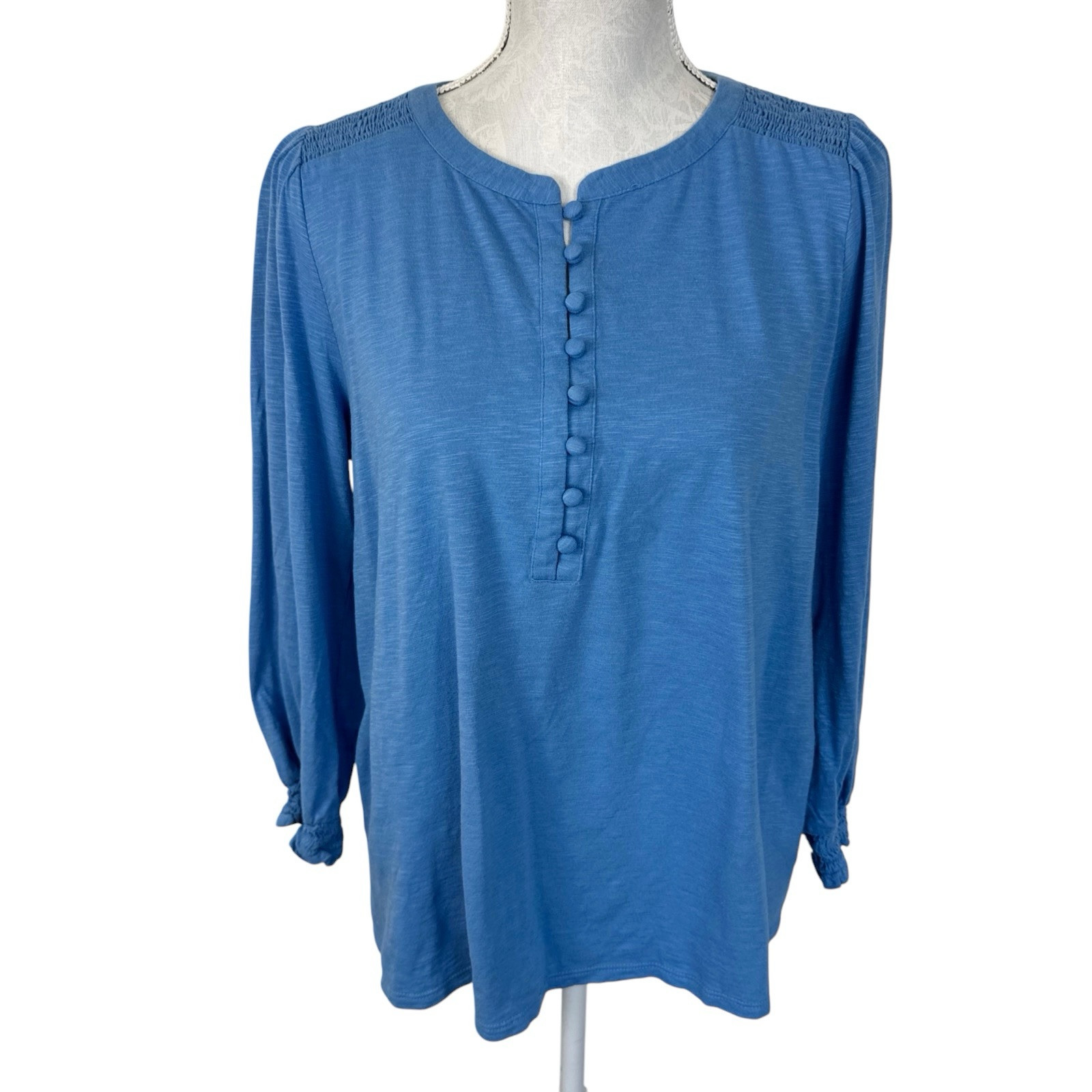 J. Jill Women’s M Popover Textured Button Tee Shirt Blue