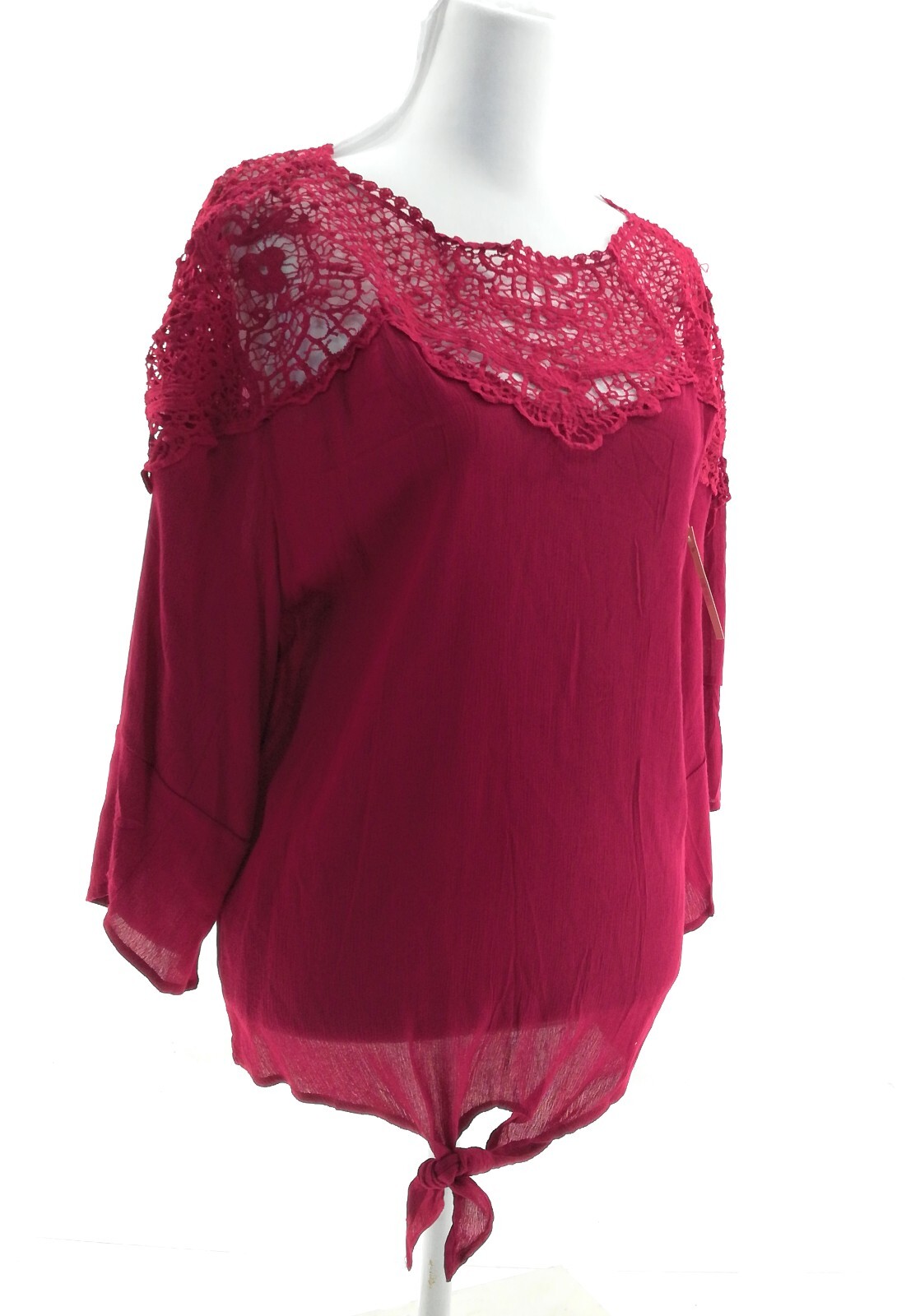 Sapphire Womens Red Blouse Medium Short Sleeve Round Neck Casual Top NWT